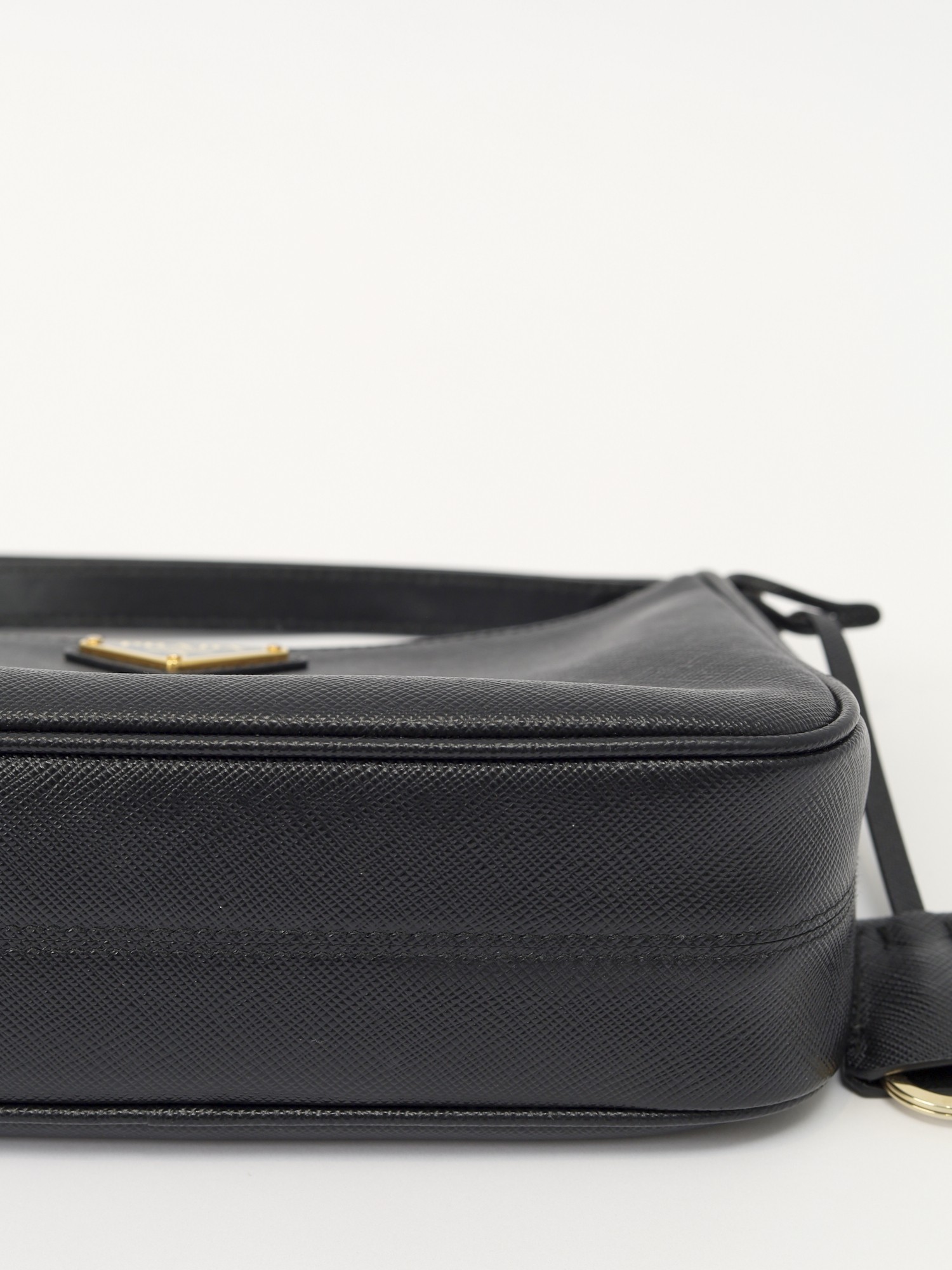 Prada Re-Edition 9