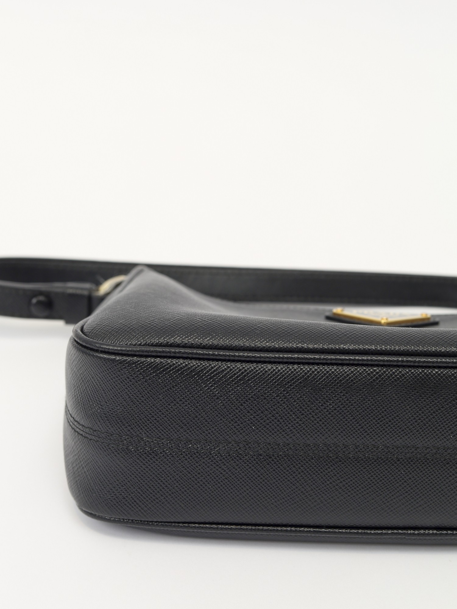 Prada Re-Edition 8