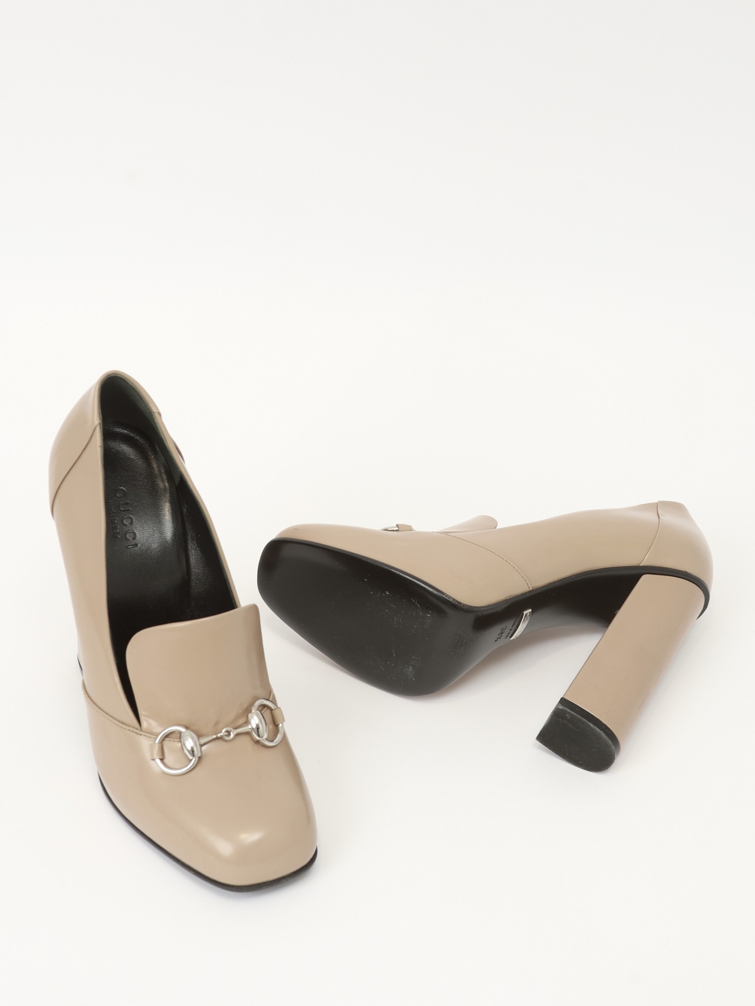 Gucci Shoes 38.5 10