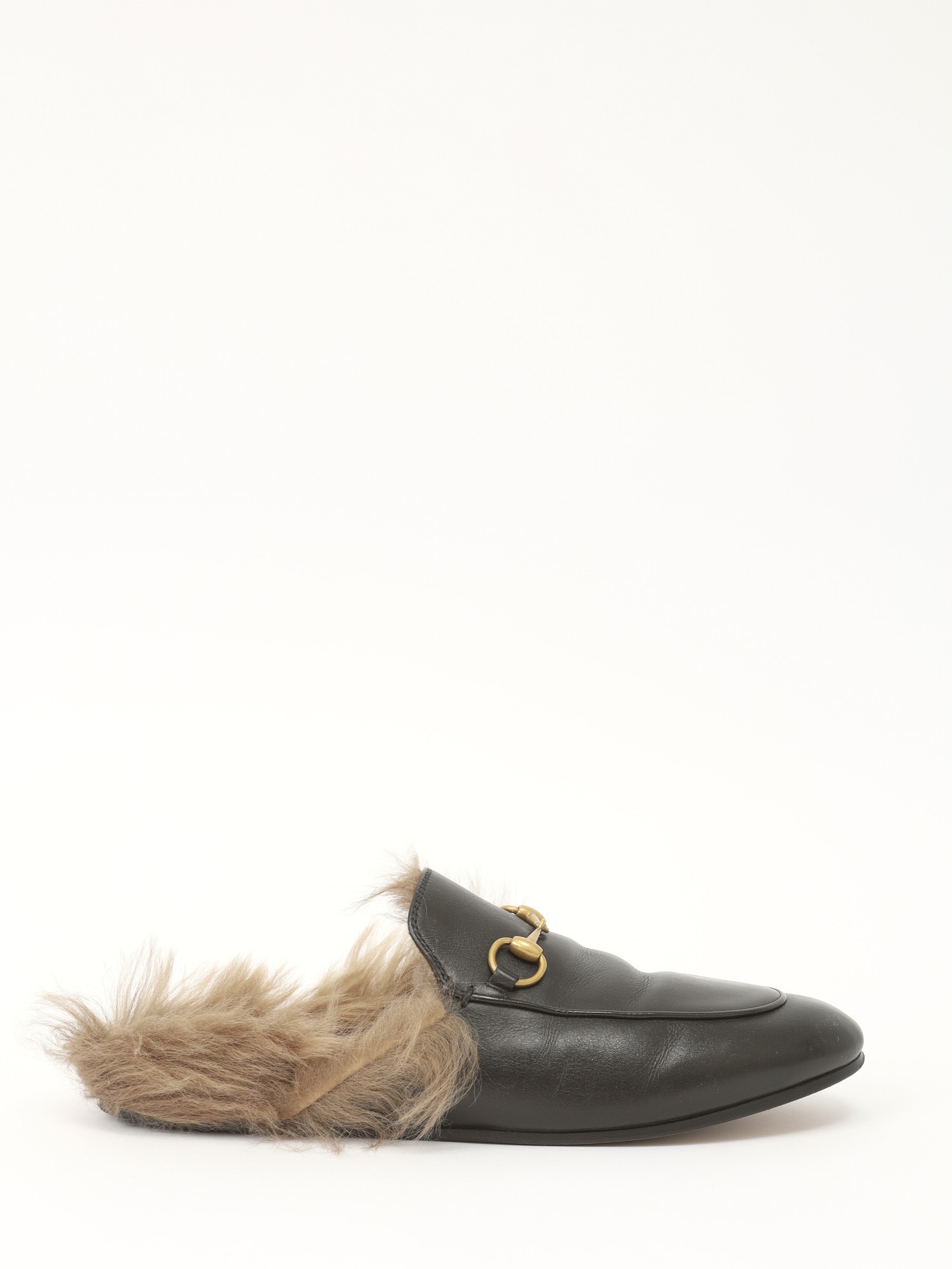 Gucci Shoes 38