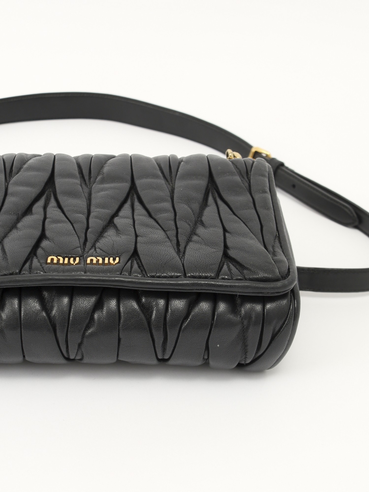 Miu Miu Leather Bag 9