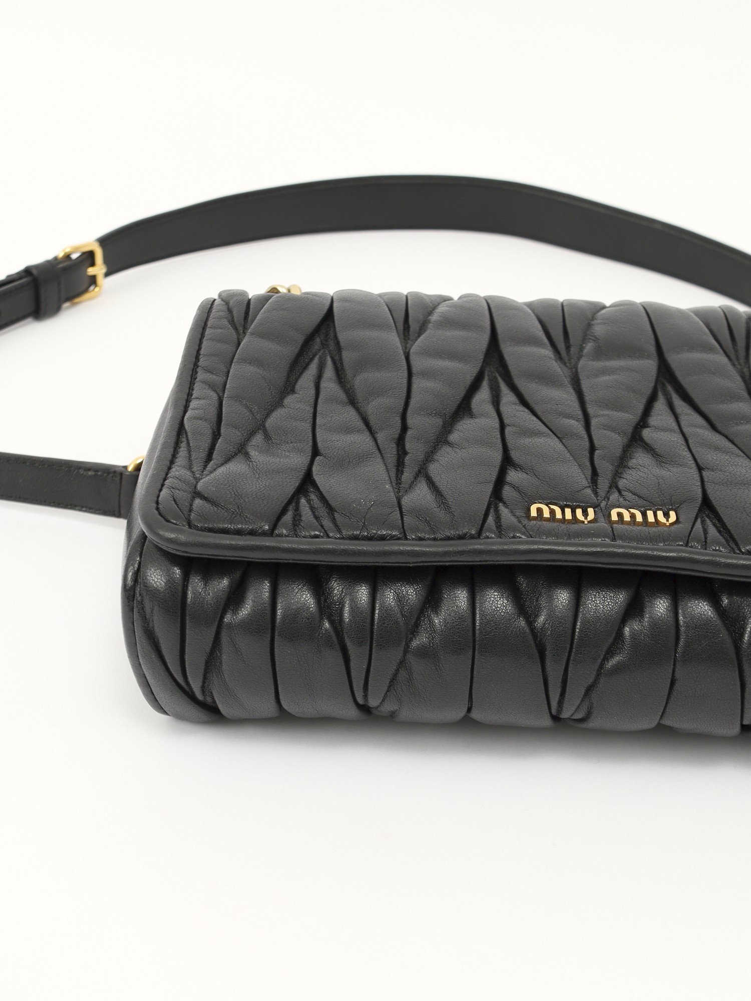 Miu Miu Leather Bag 8