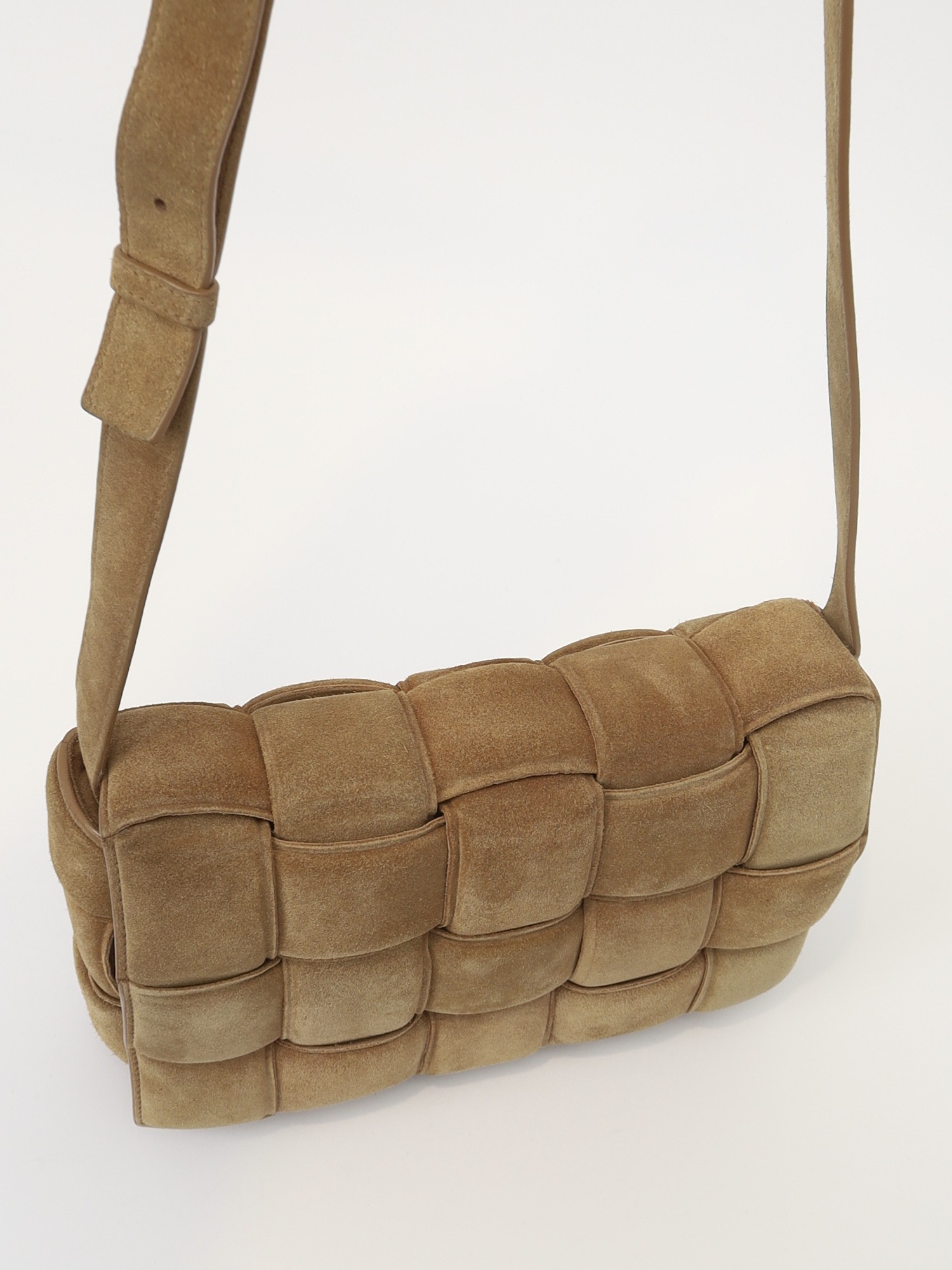 Bottega Veneta Cassette 4