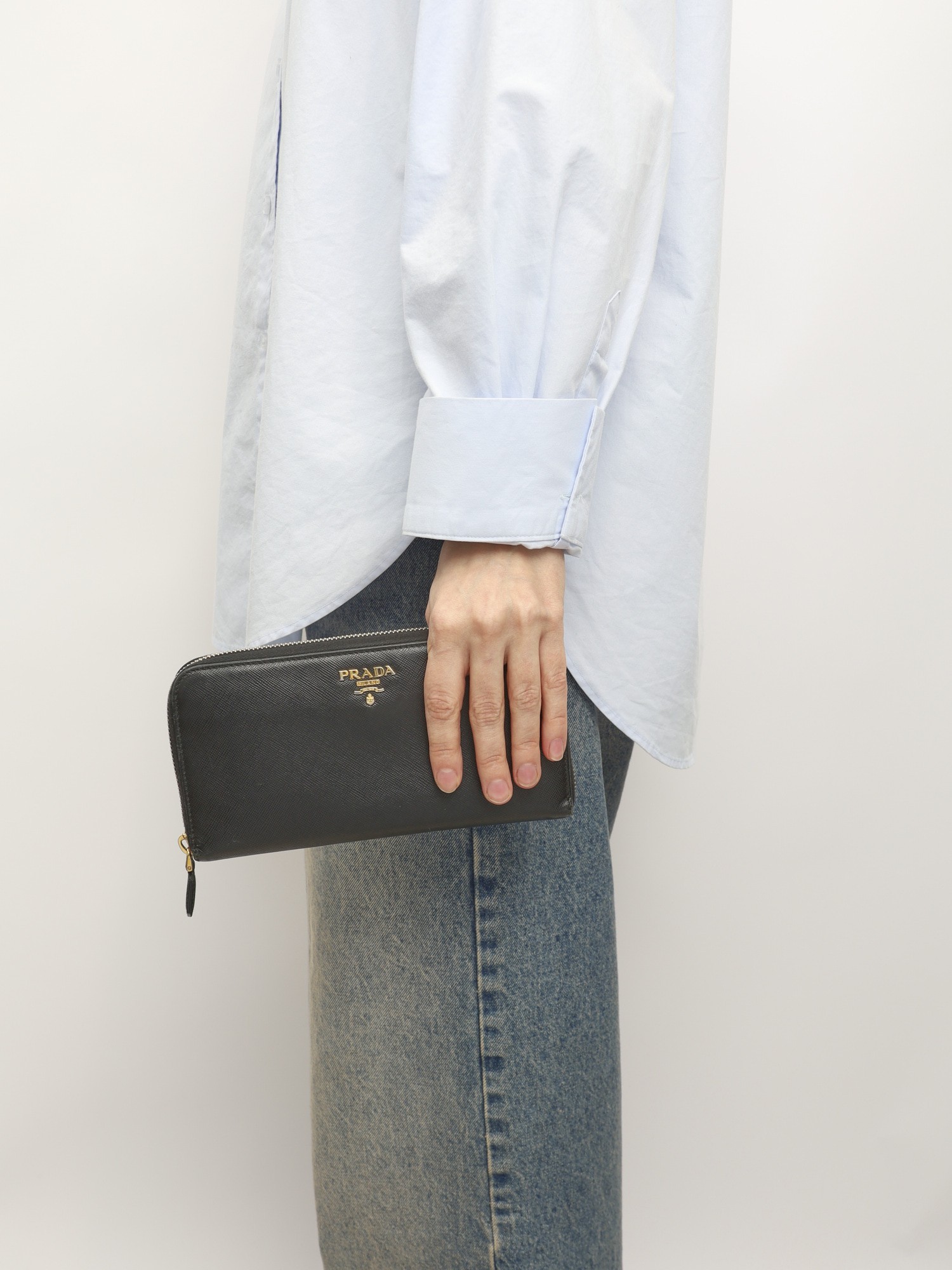 Prada Wallet 1