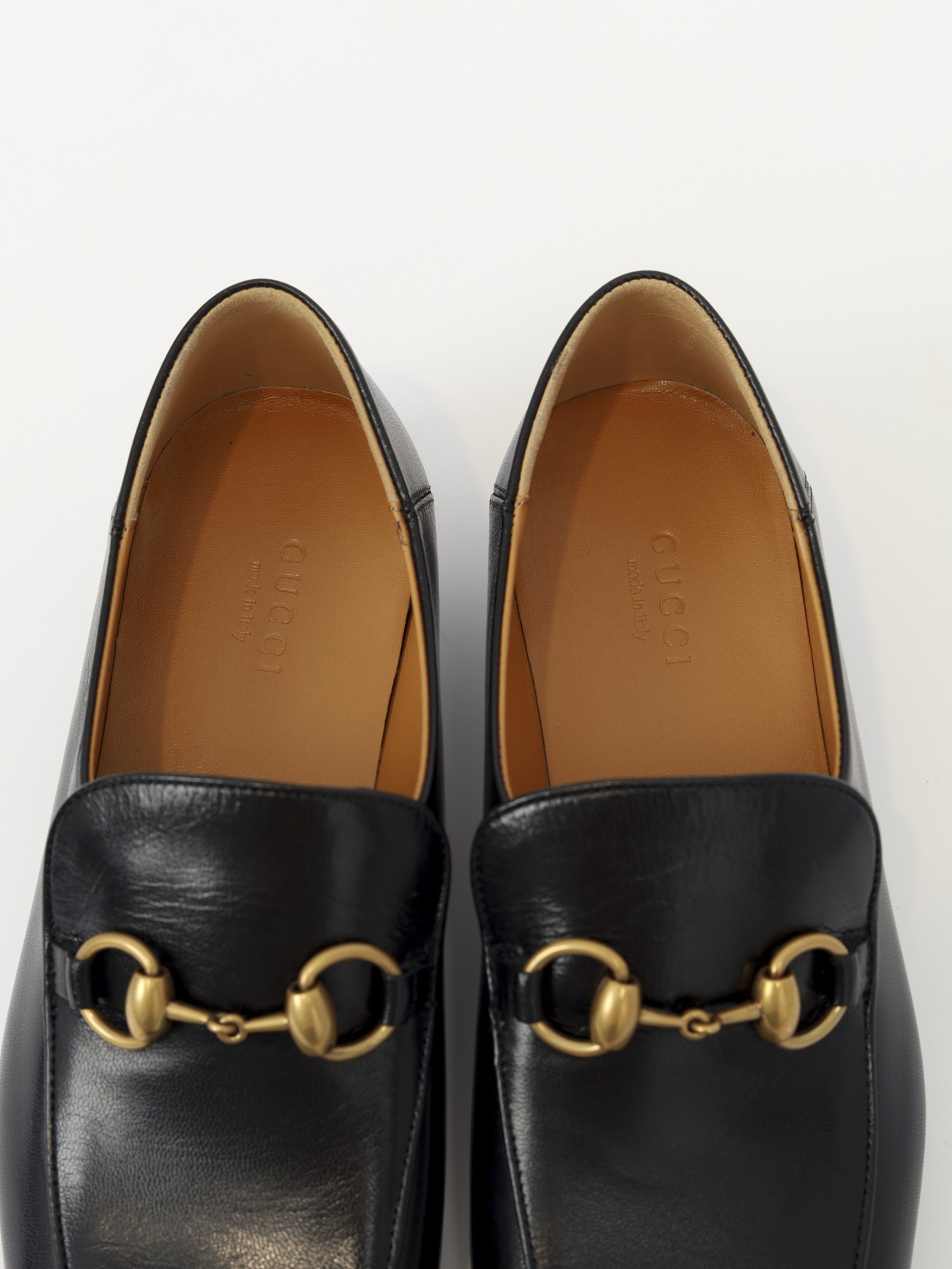 Gucci Shoes 37.5 7