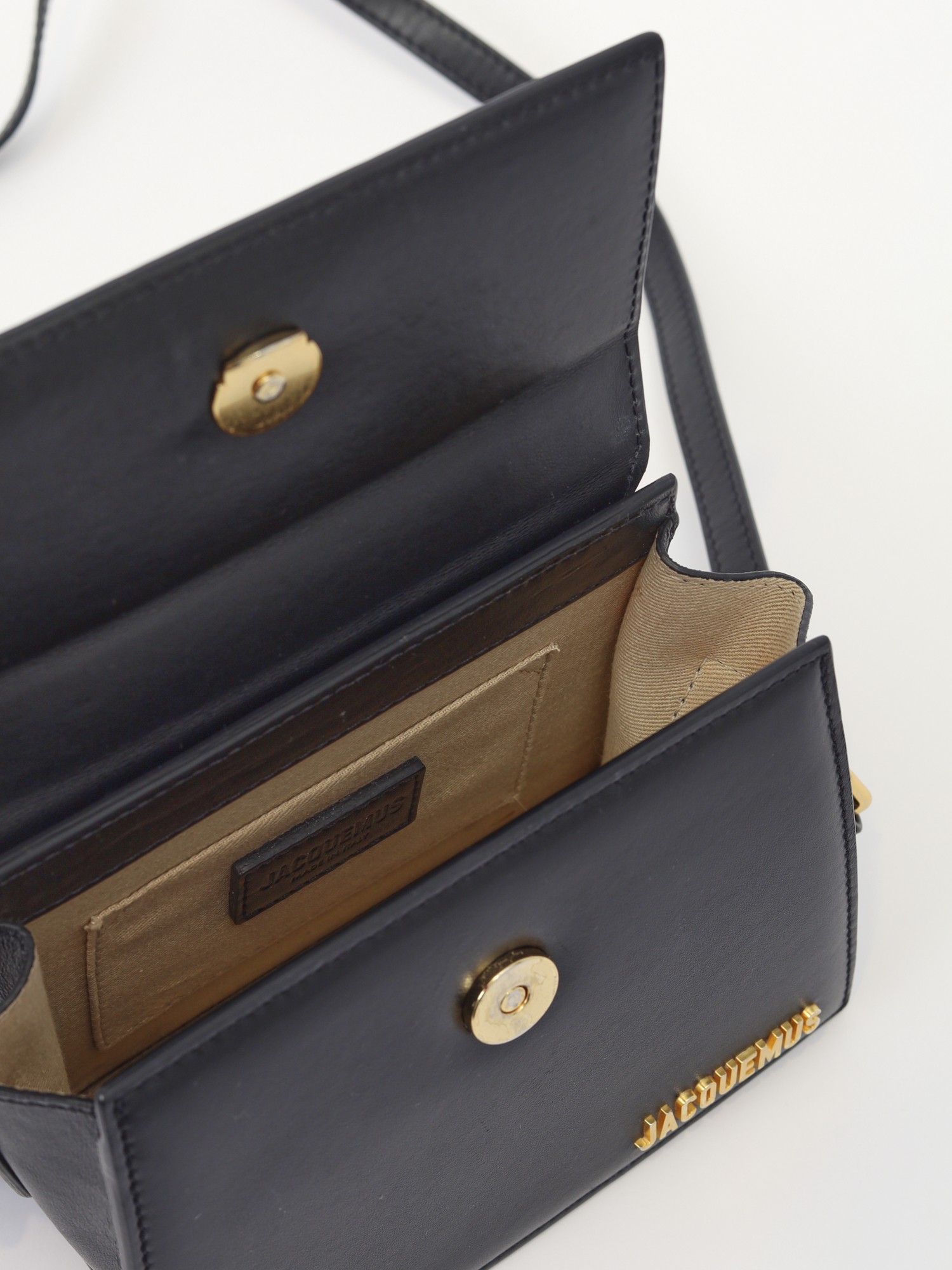 Jacquemus Le Chiquito 10