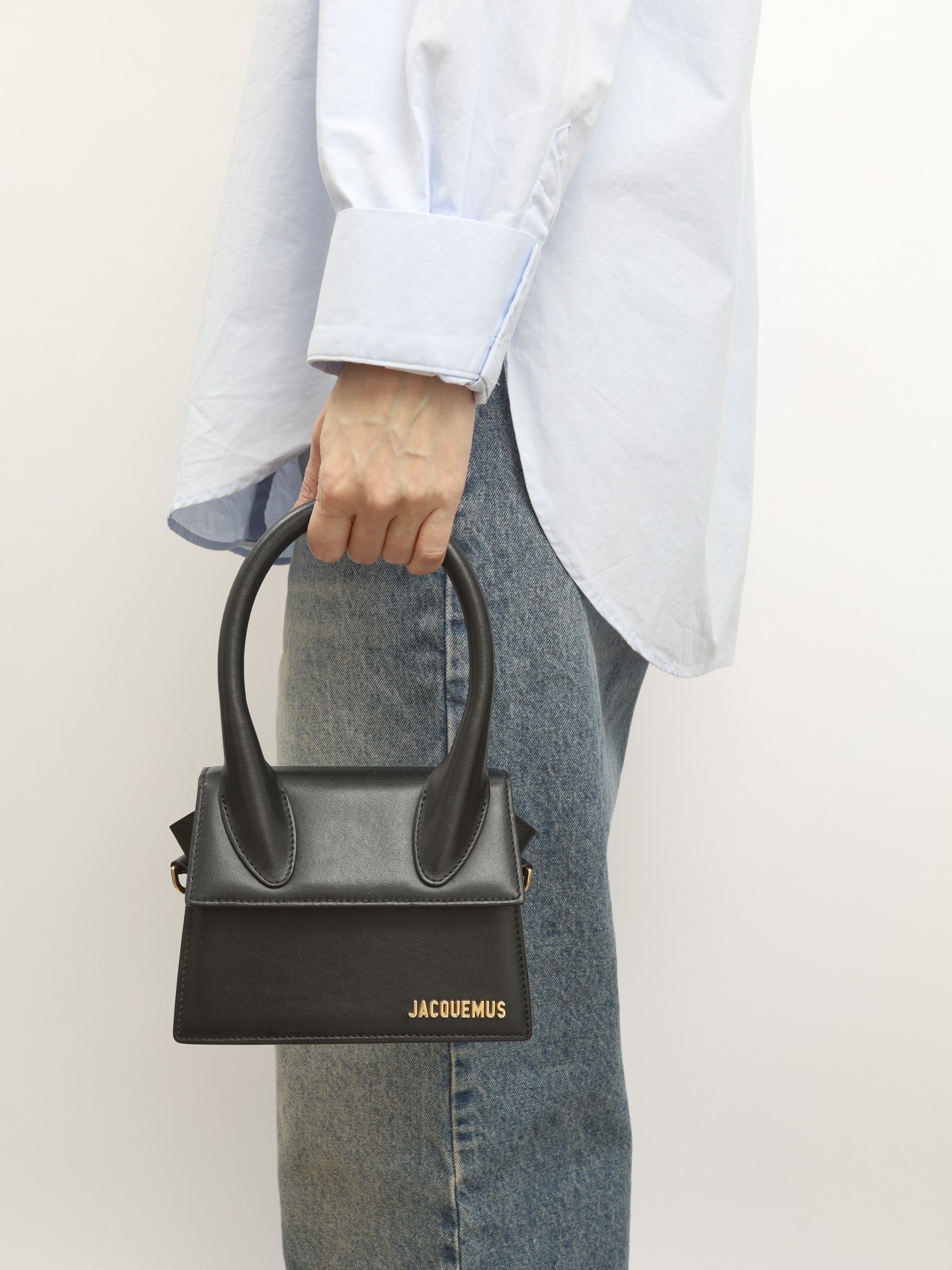 Jacquemus Le Chiquito 1