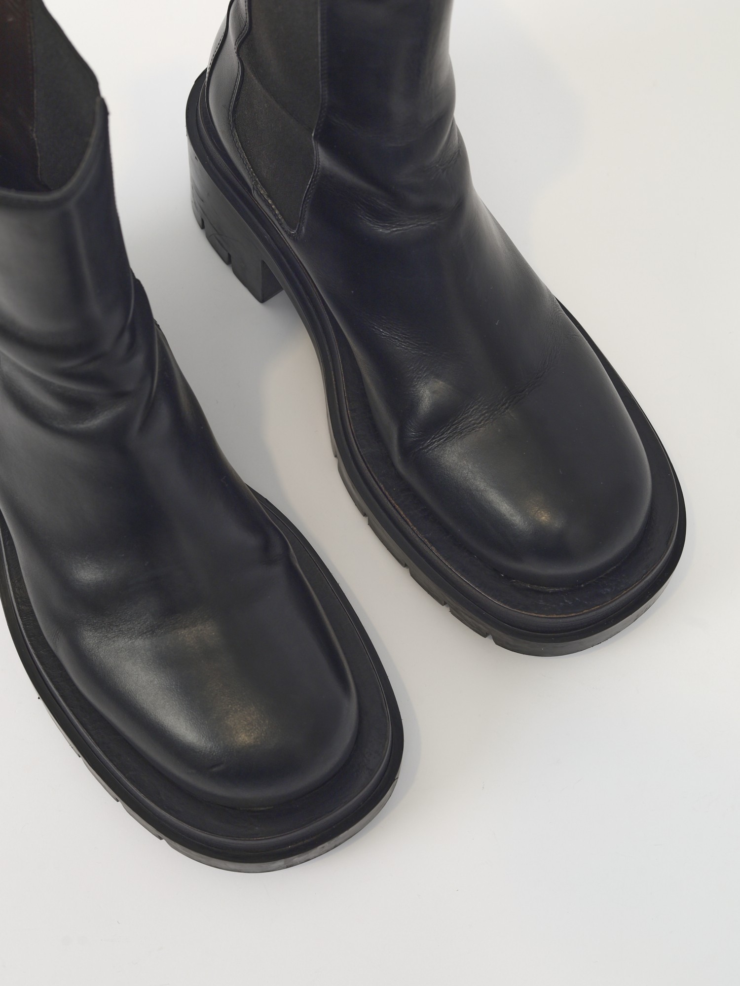 Bottega Veneta Shoes 40 5