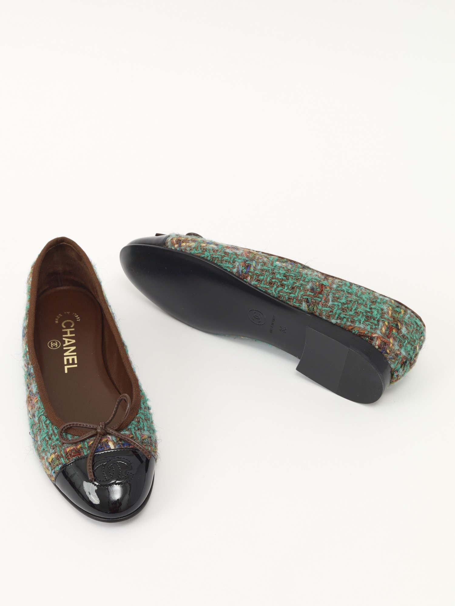 Chanel Shoes 36 9