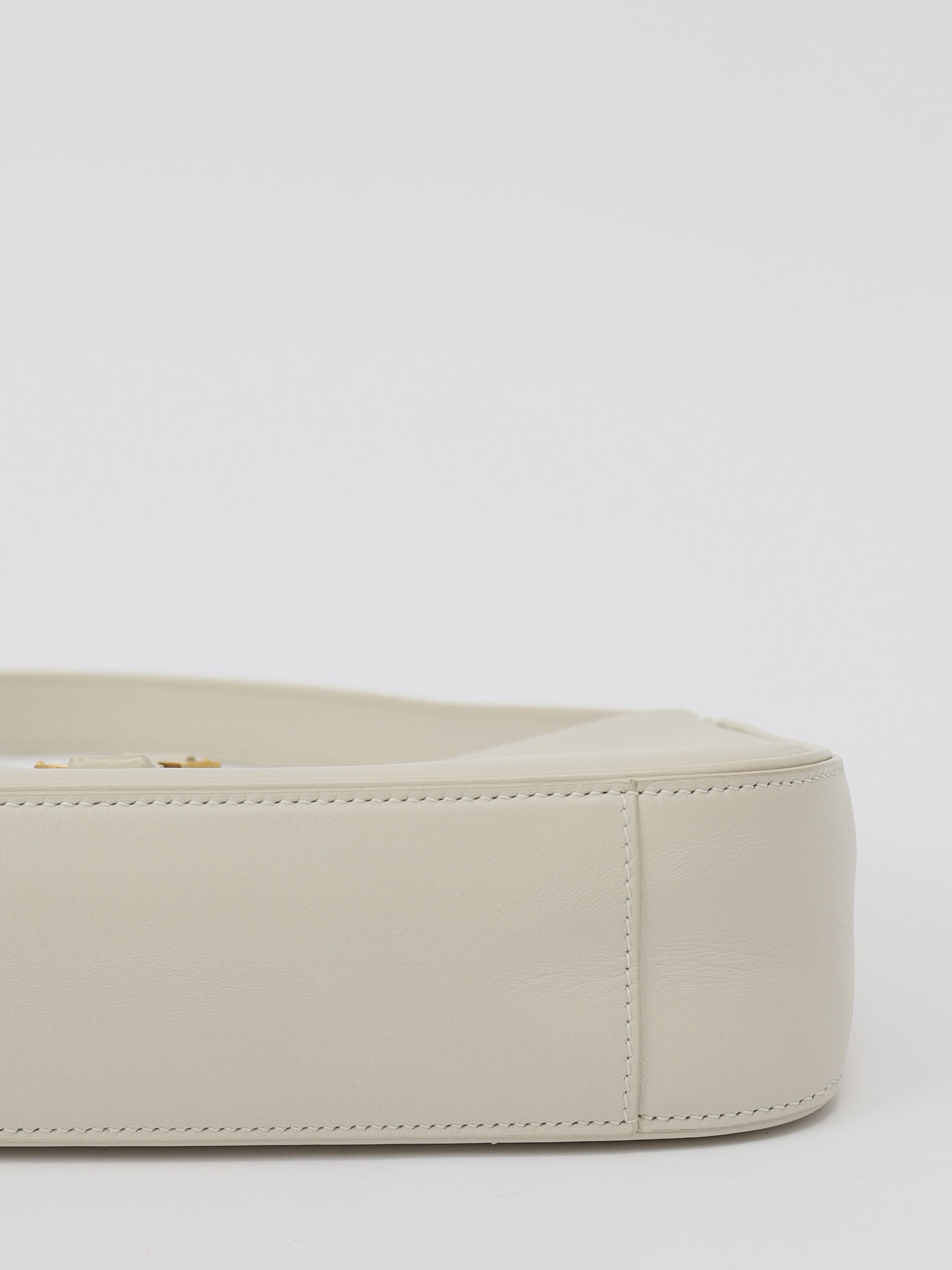 Saint Laurent Le 5 a 7  7