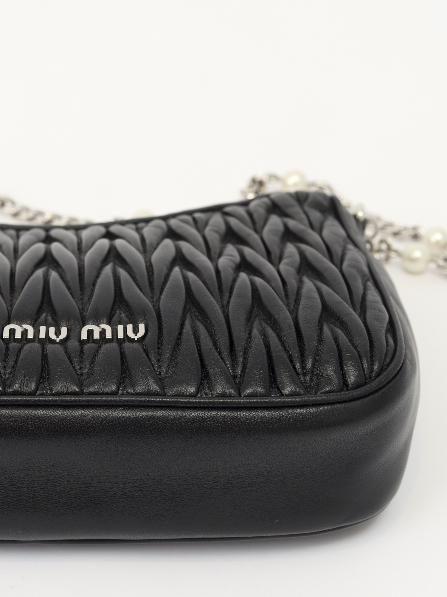Miu Miu Leather Bag 9