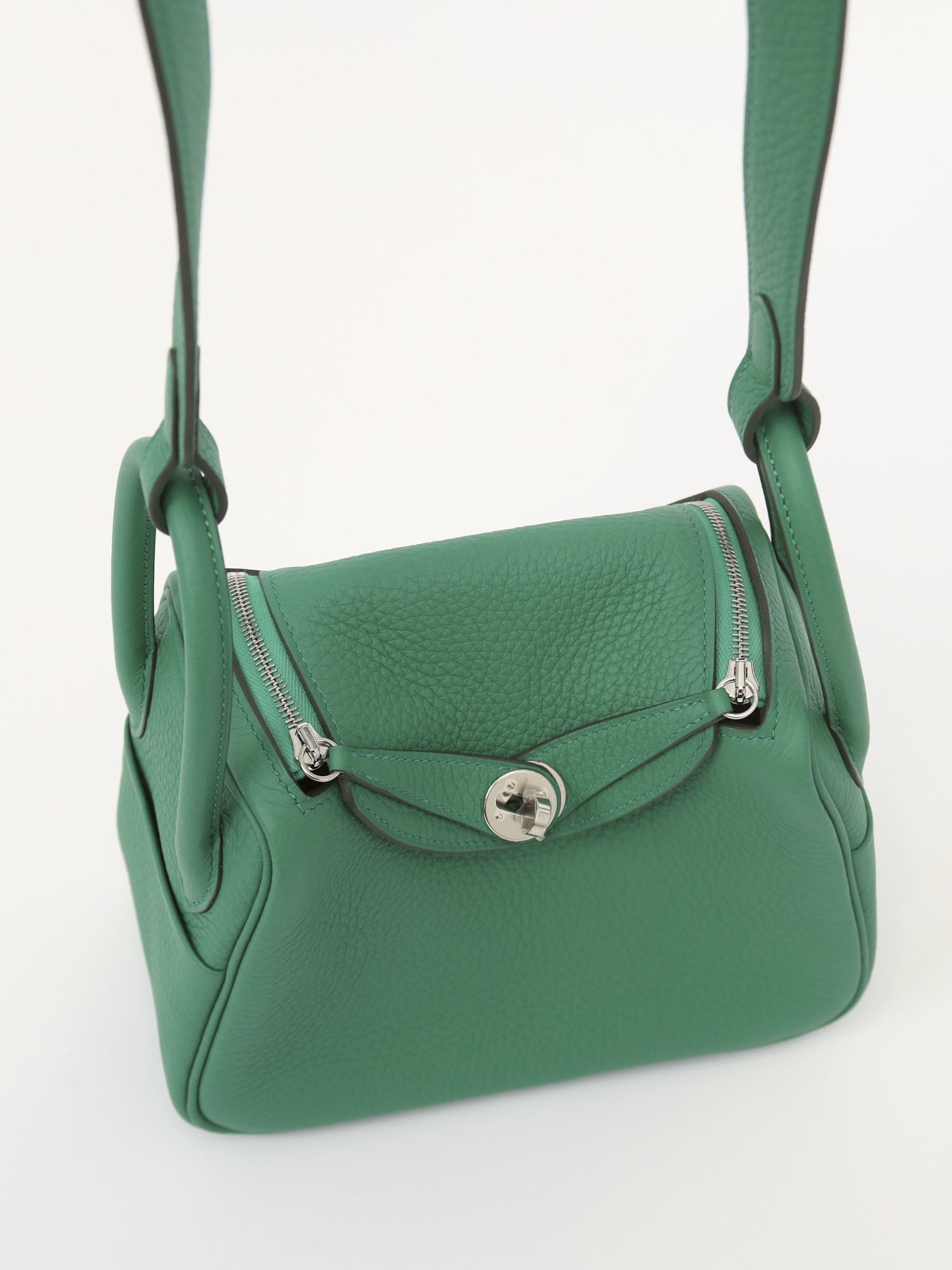 Hermes Lindy 4