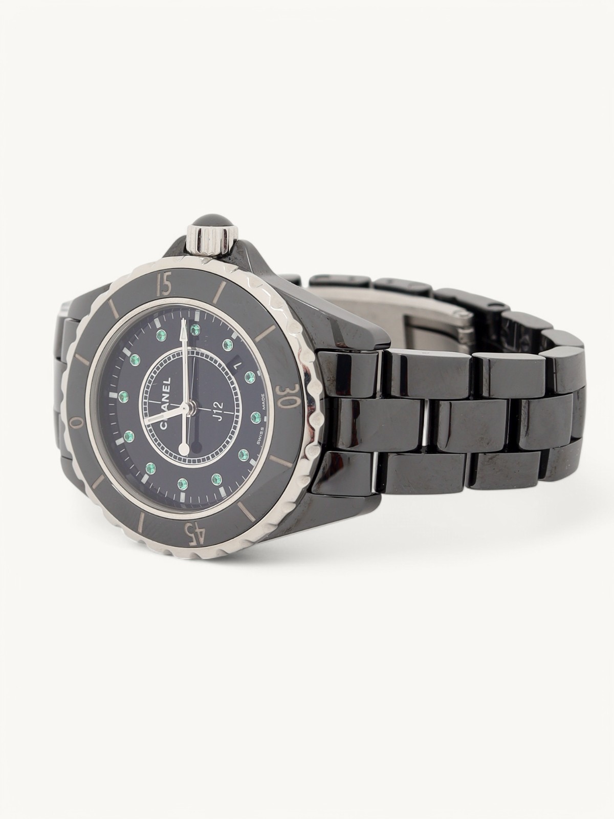 Chanel J12 2