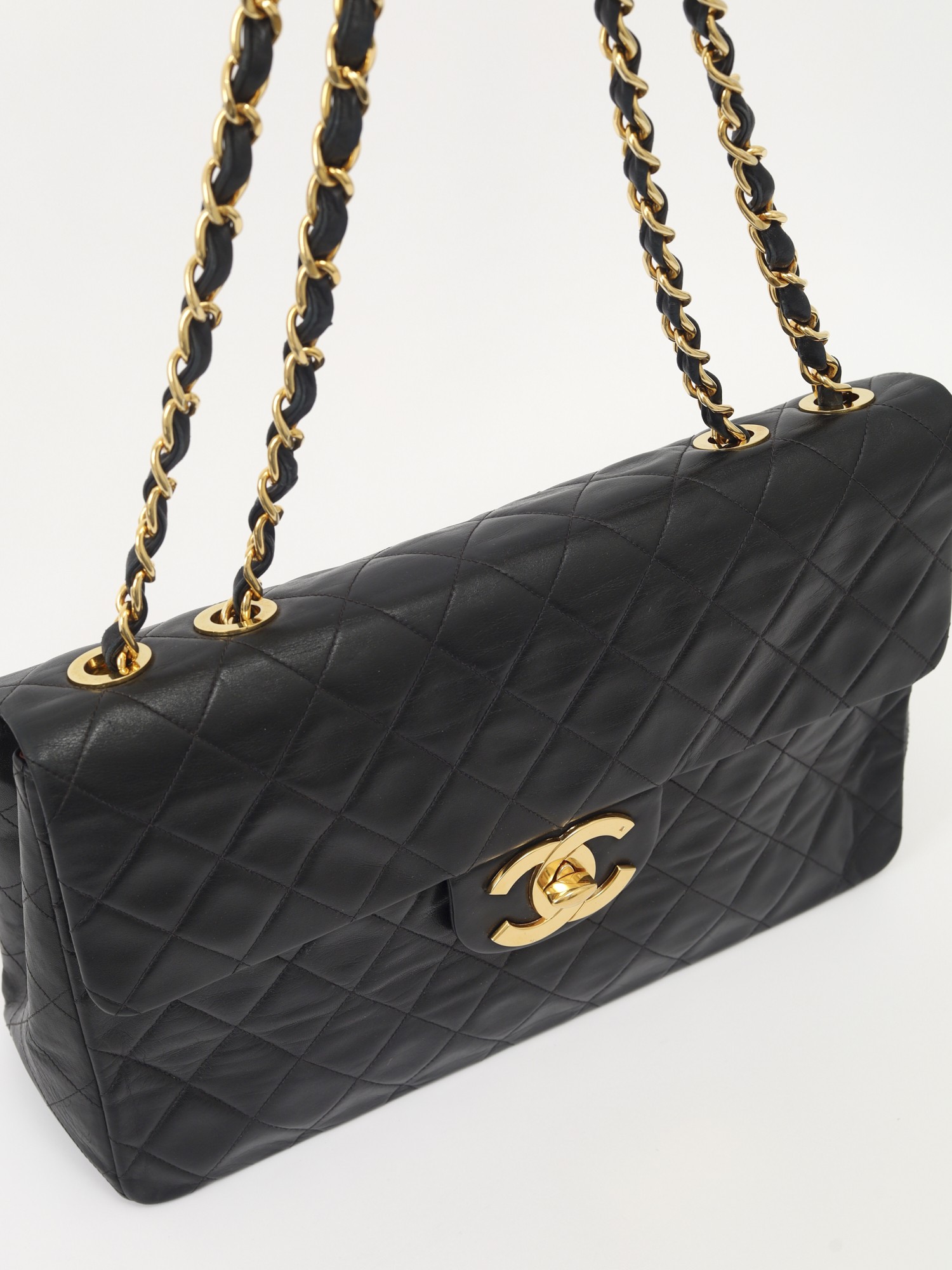 Chanel Timeless Classic 4