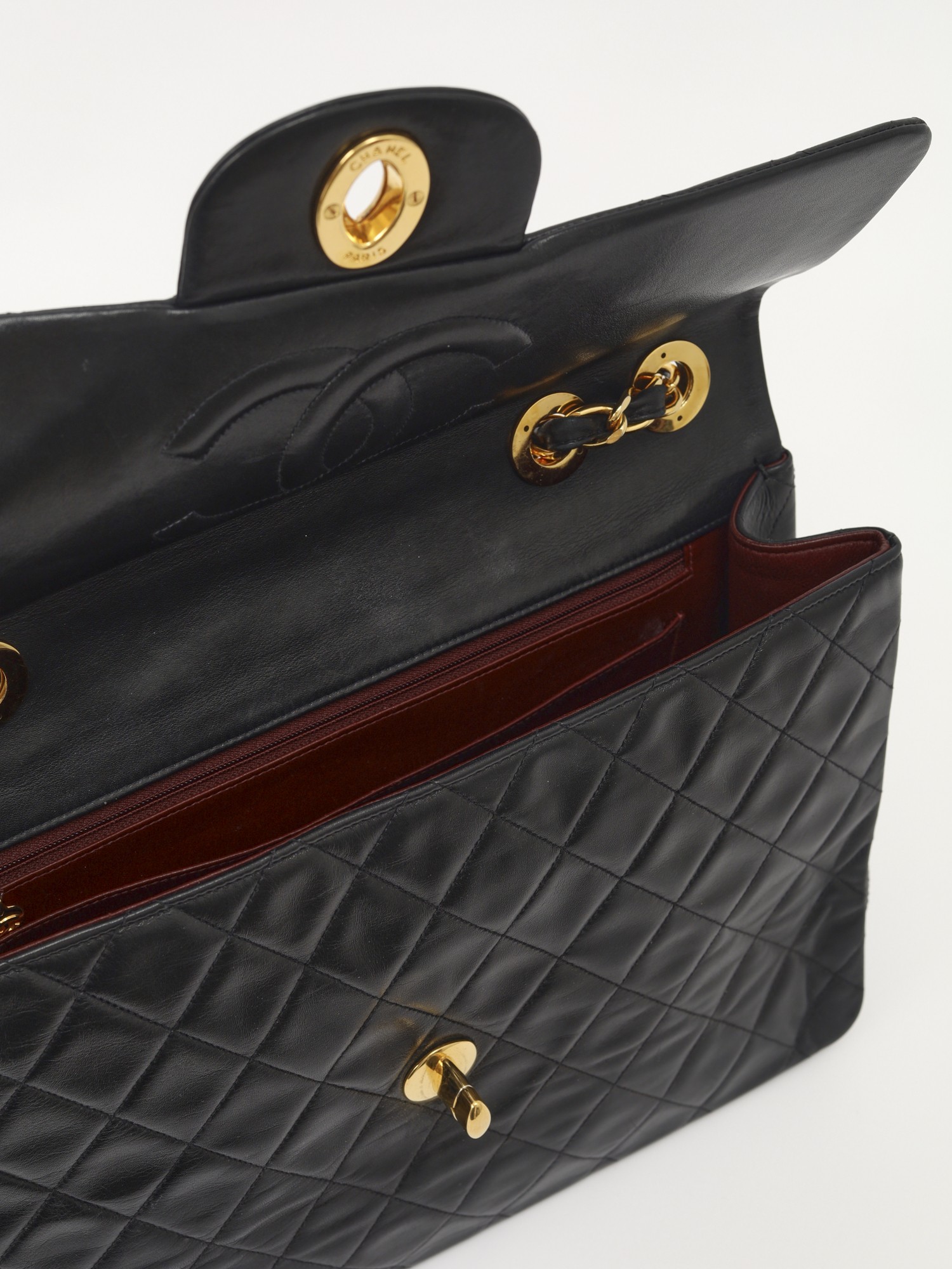 Chanel Timeless Classic 8