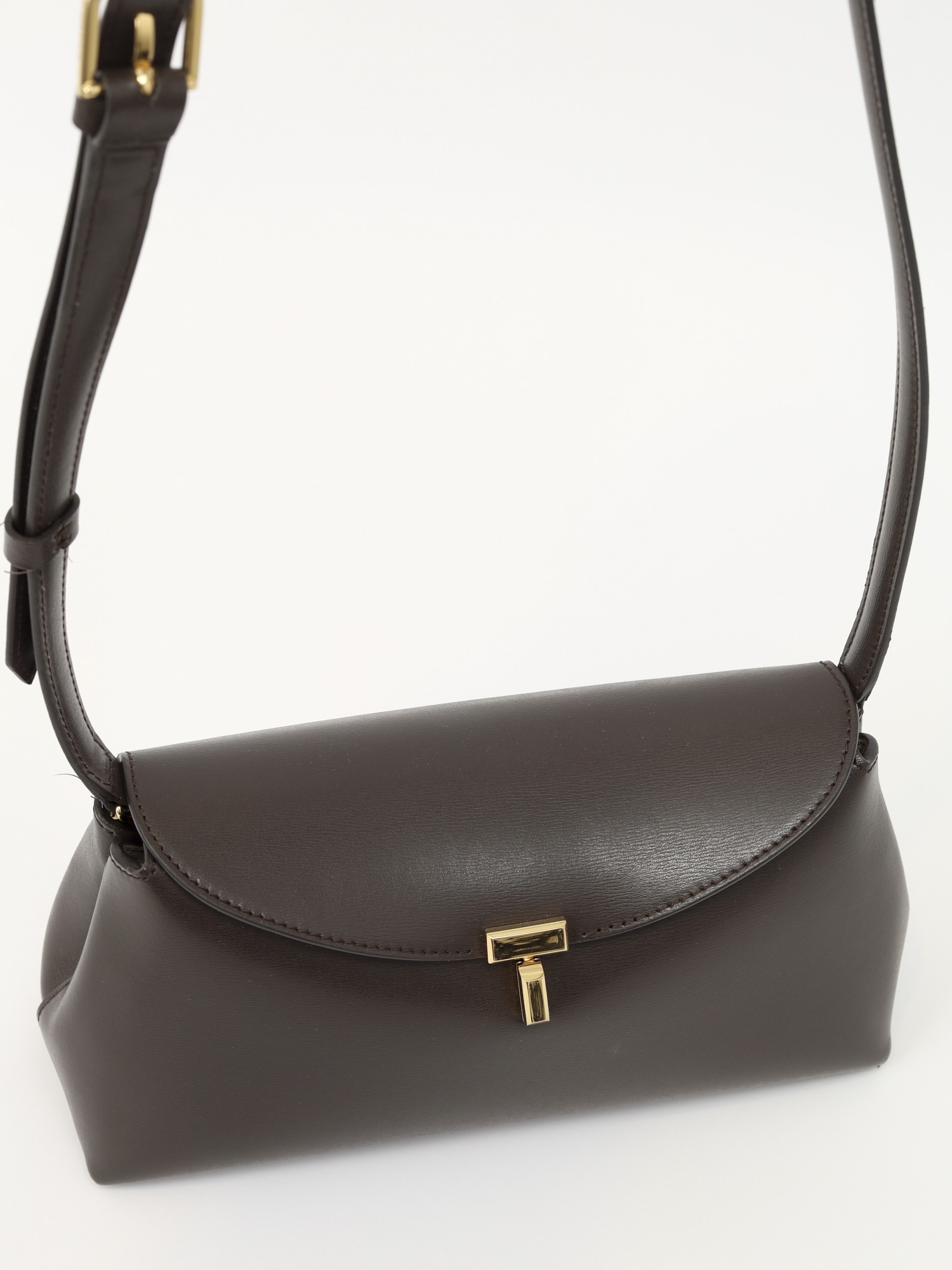 Toteme T-Lock 4