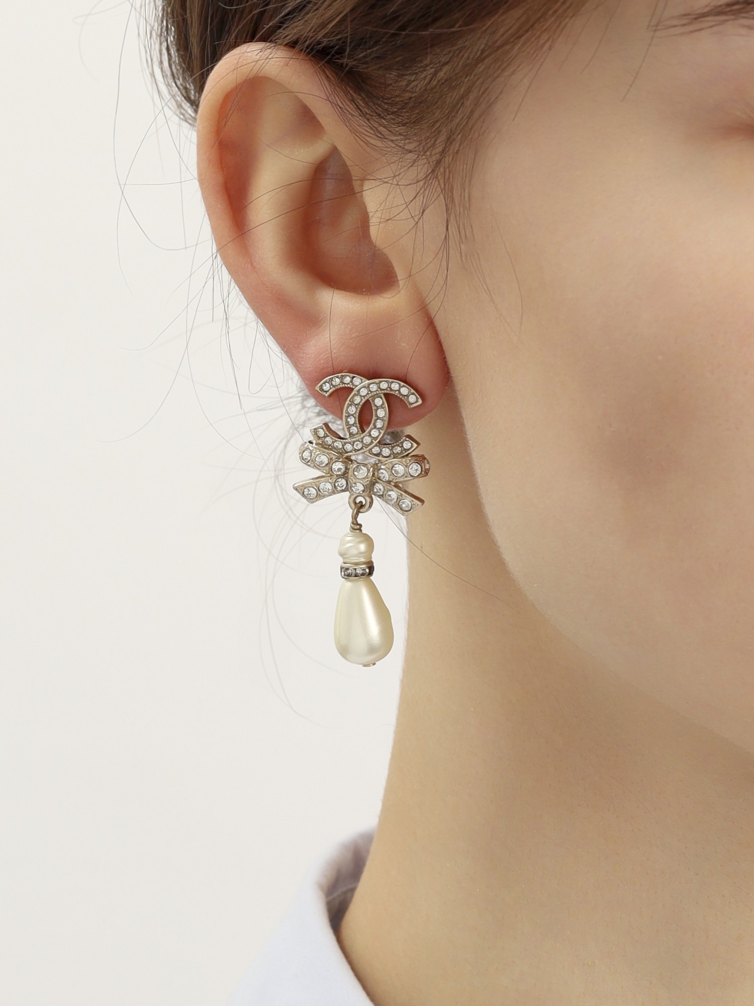 Chanel Earrings 1