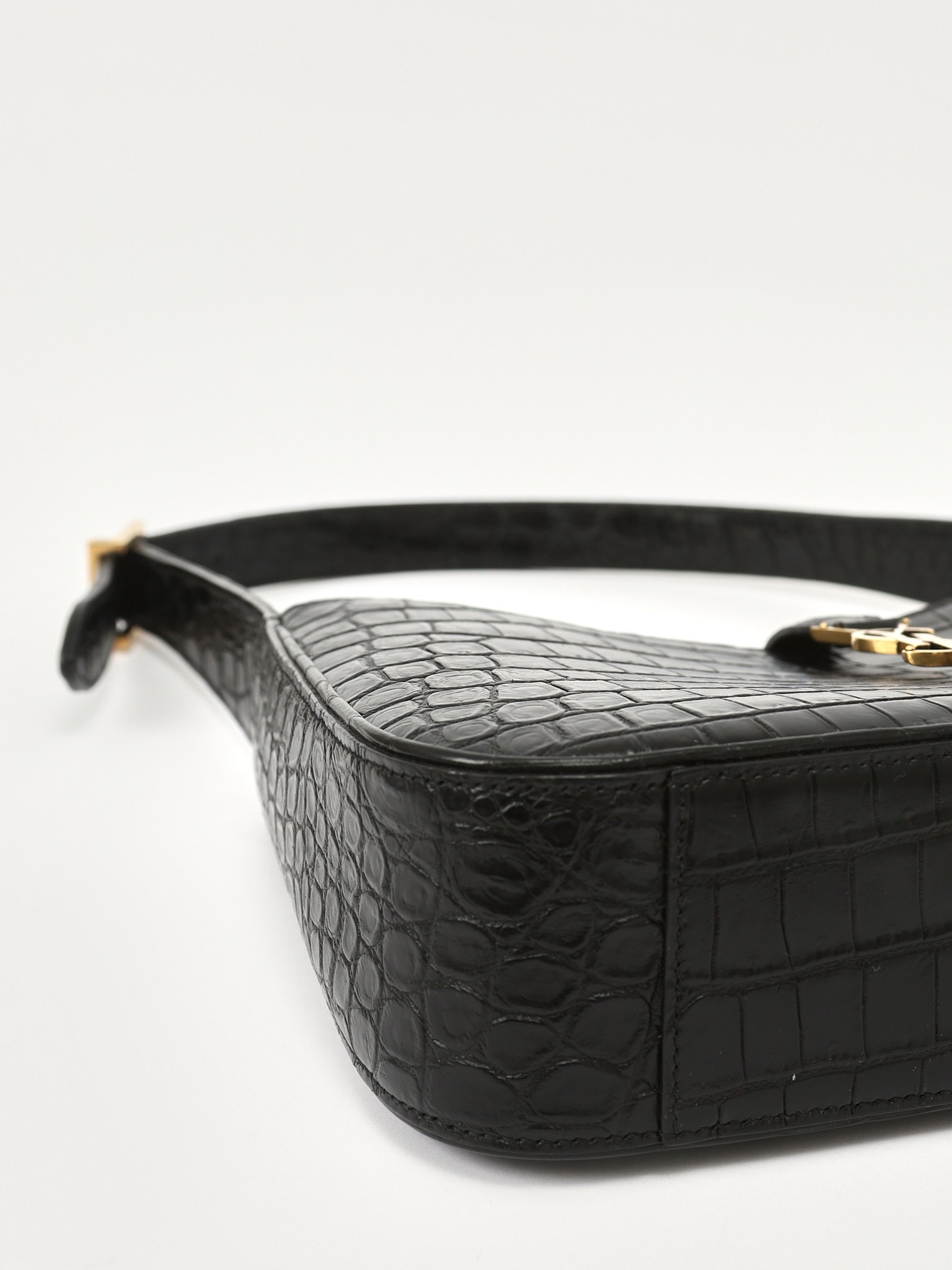 Saint Laurent Le 5 a 7 6