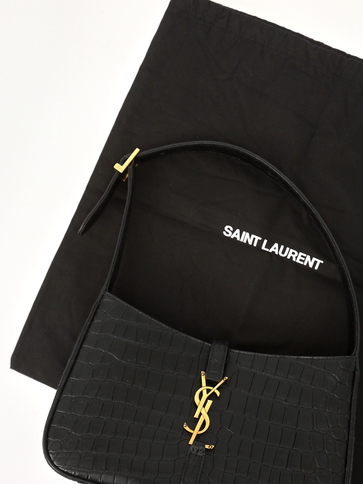 Saint Laurent Le 5 a 7 9