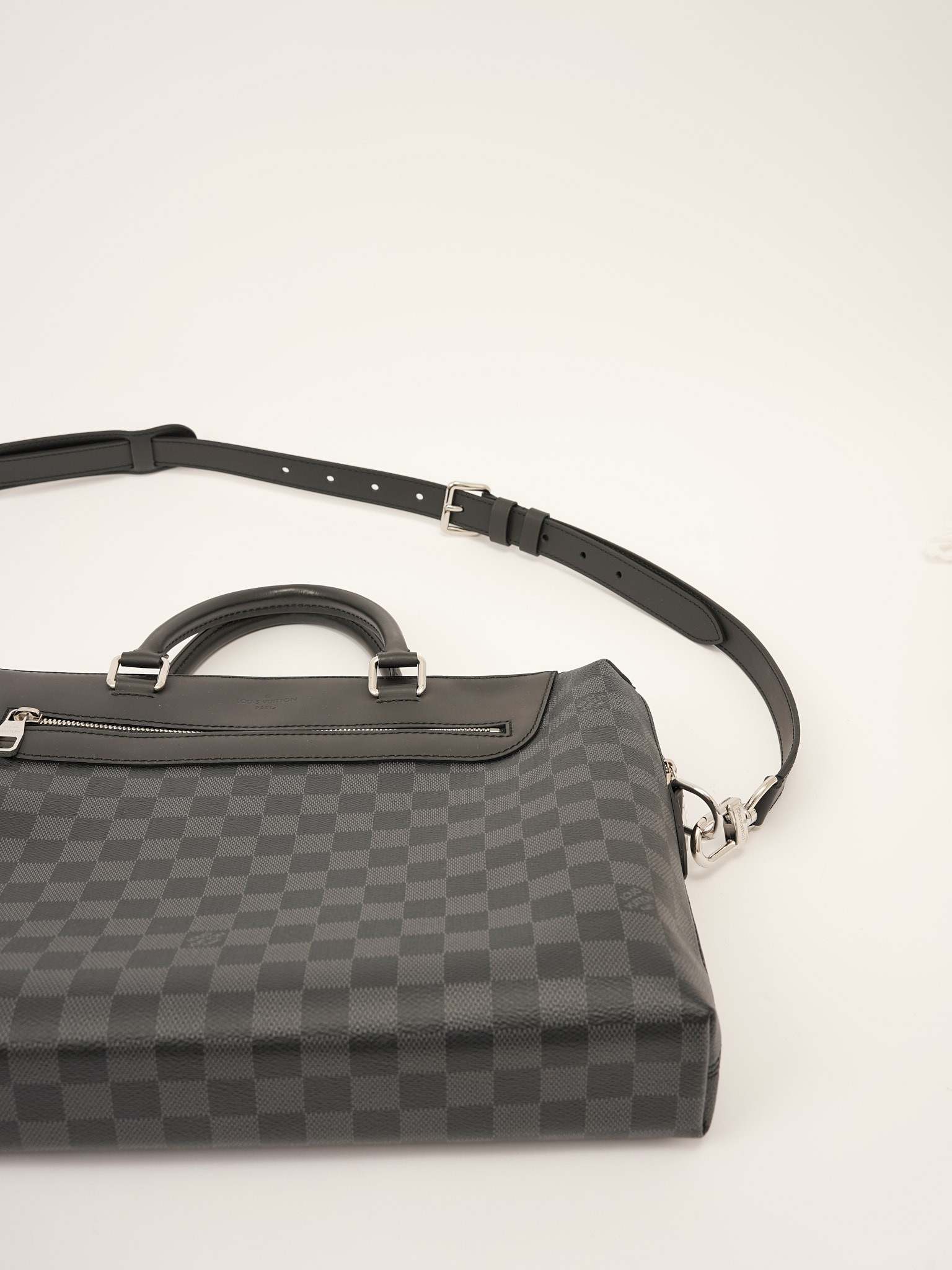 Louis Vuitton Porte Documents Jour  8