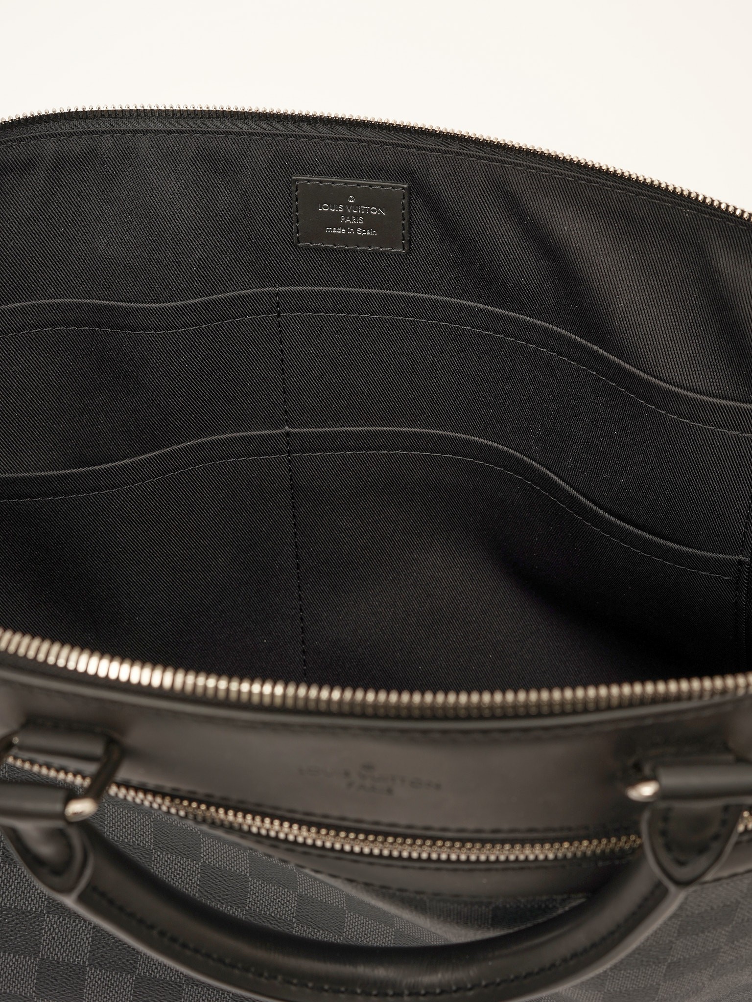Louis Vuitton Porte Documents Jour  9
