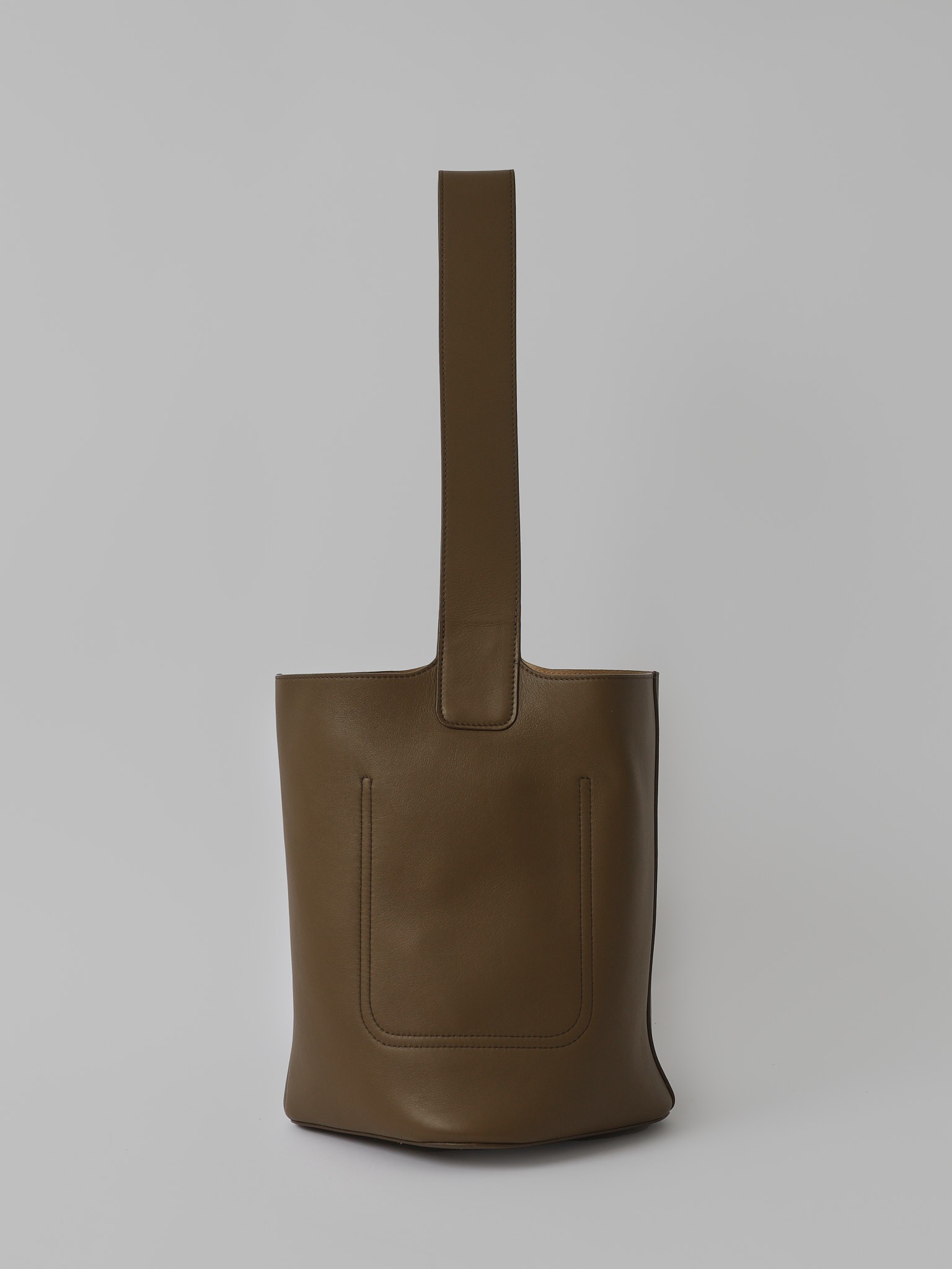 Loewe Pebble  3