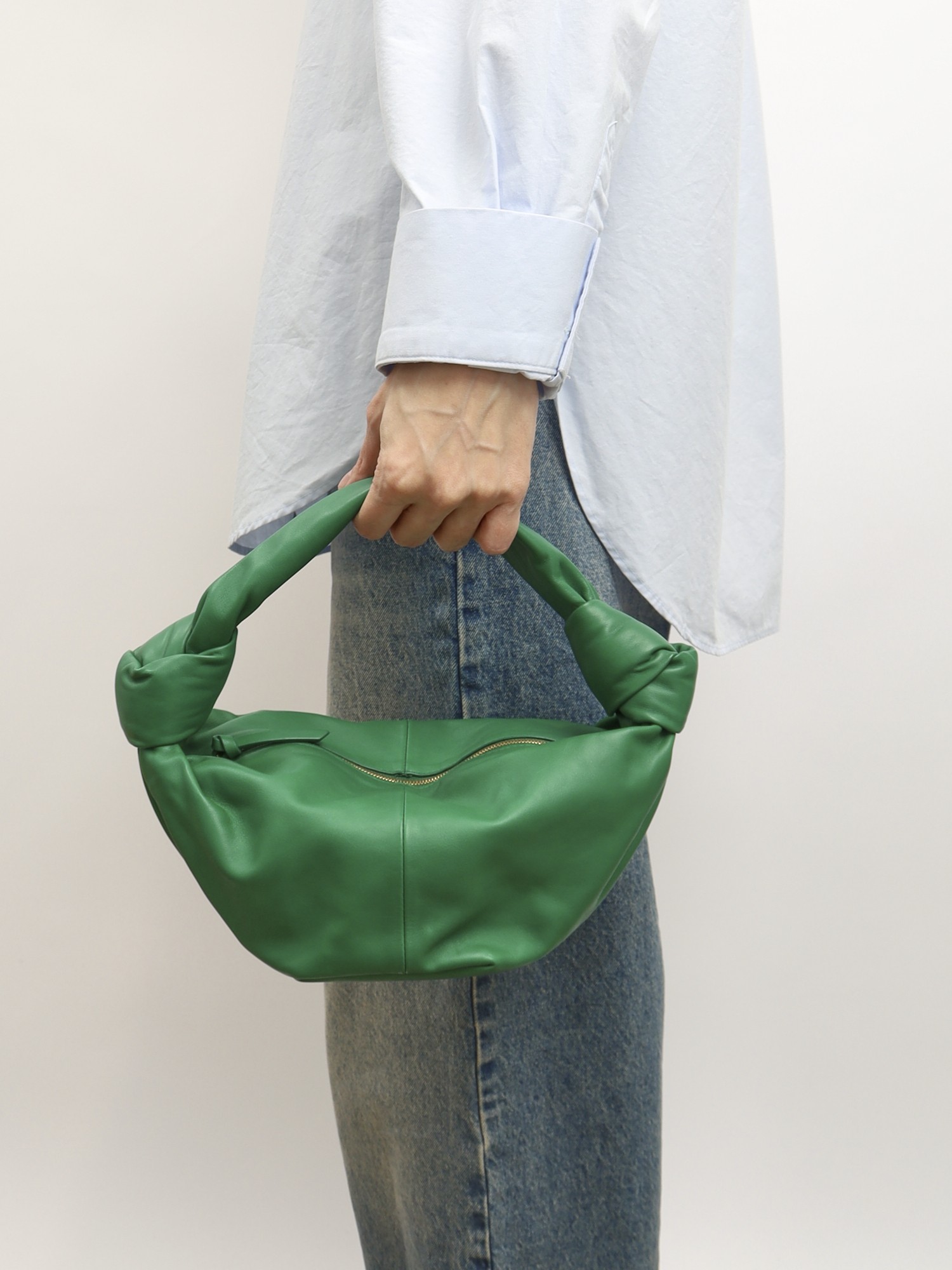 Bottega Veneta Double Knot 1