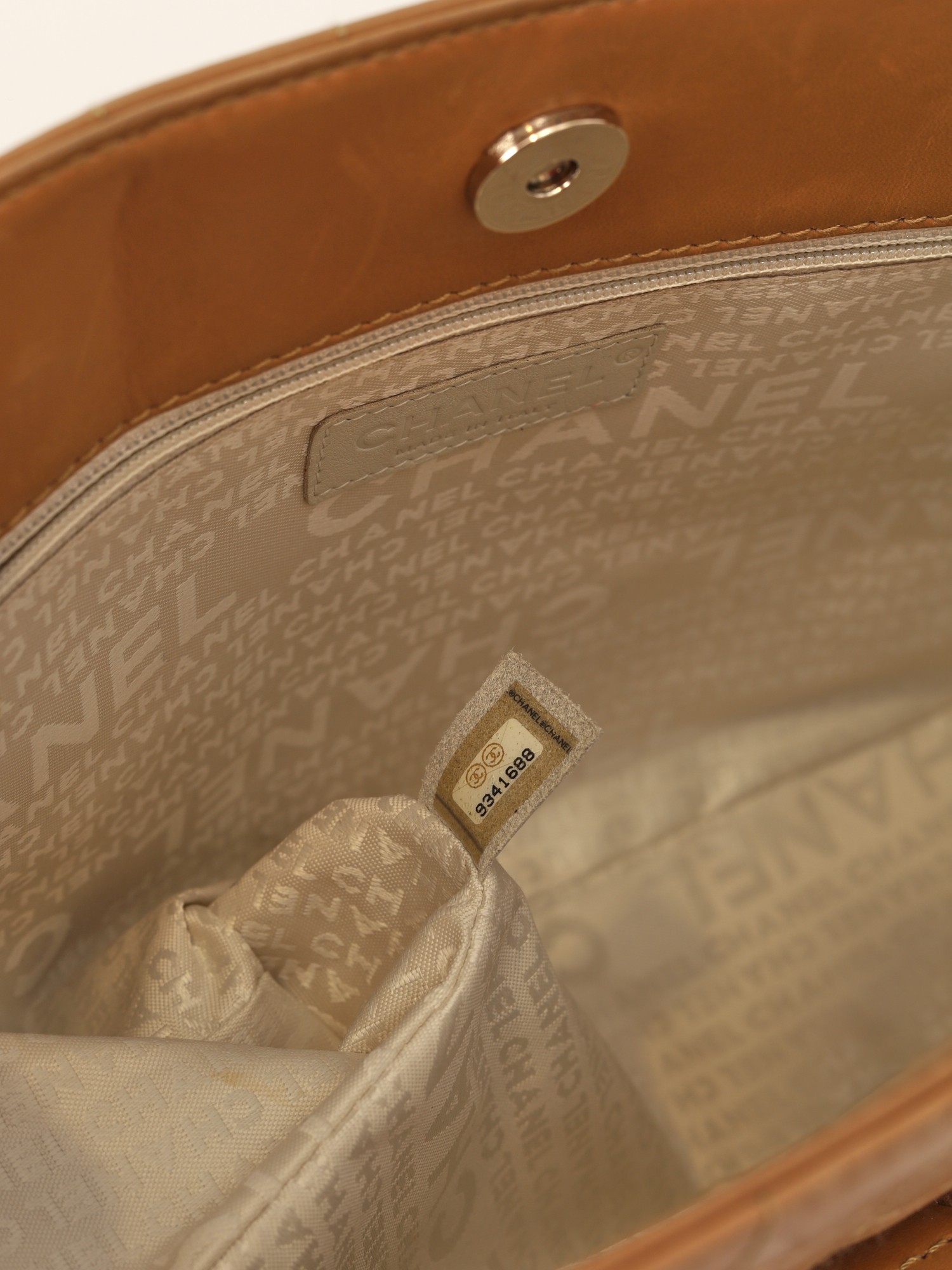 Chanel 2.55 13