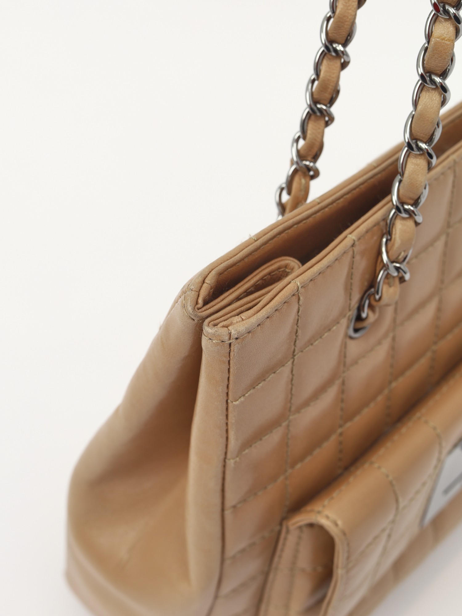Chanel 2.55 6
