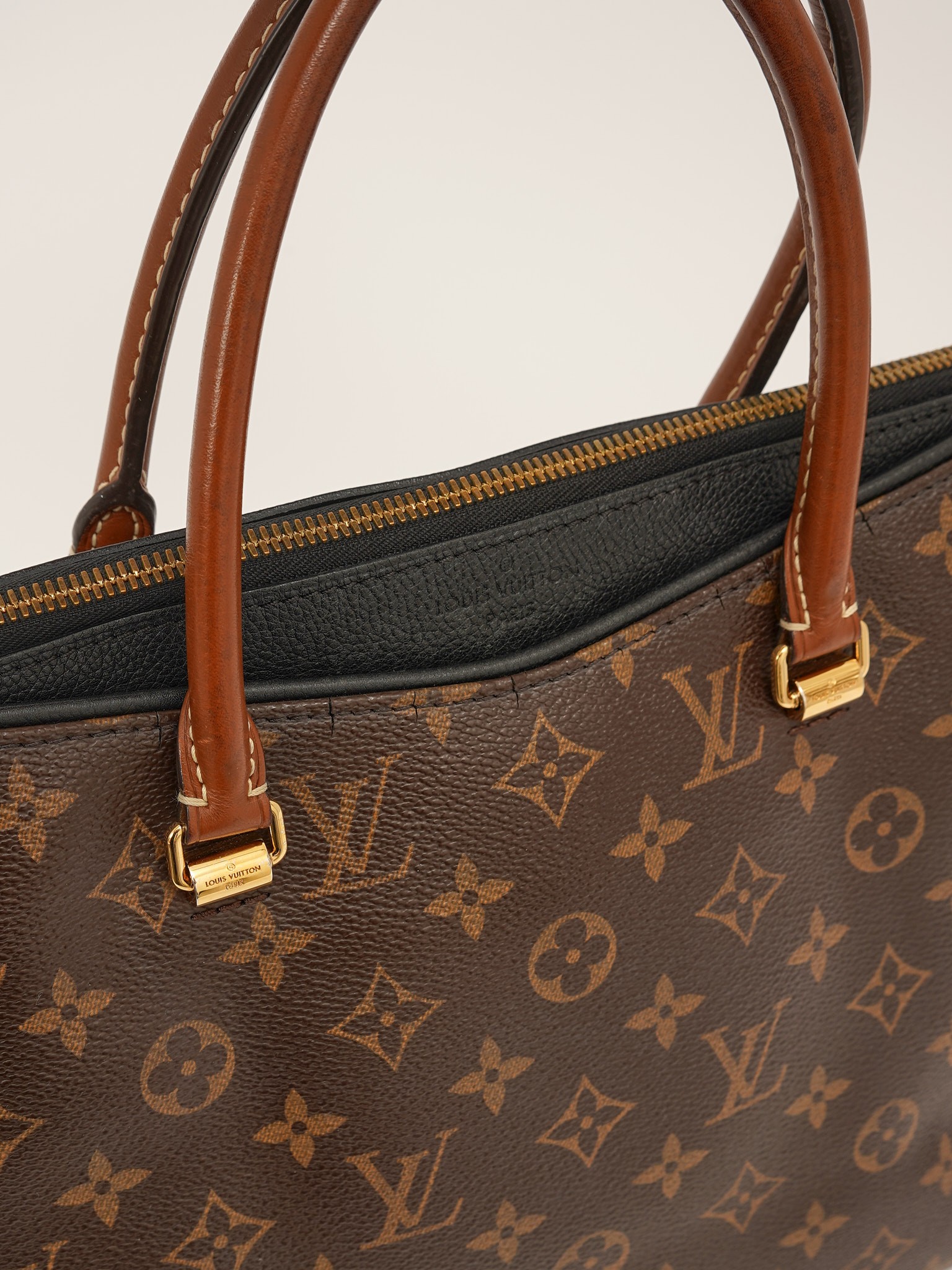 Louis Vuitton Pallas 4