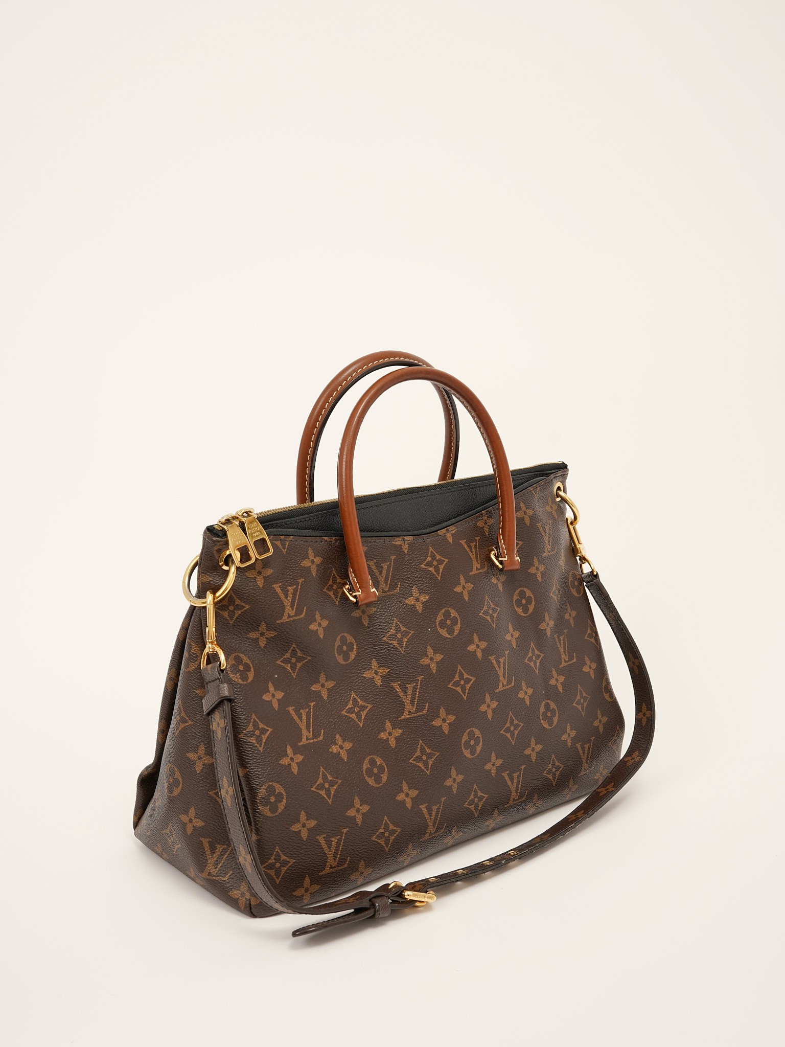 Louis Vuitton Pallas 3
