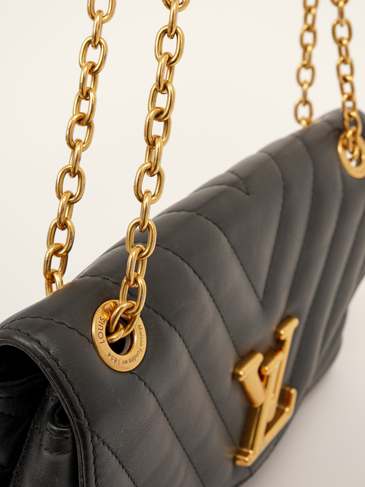 Louis Vuitton New Wave 6