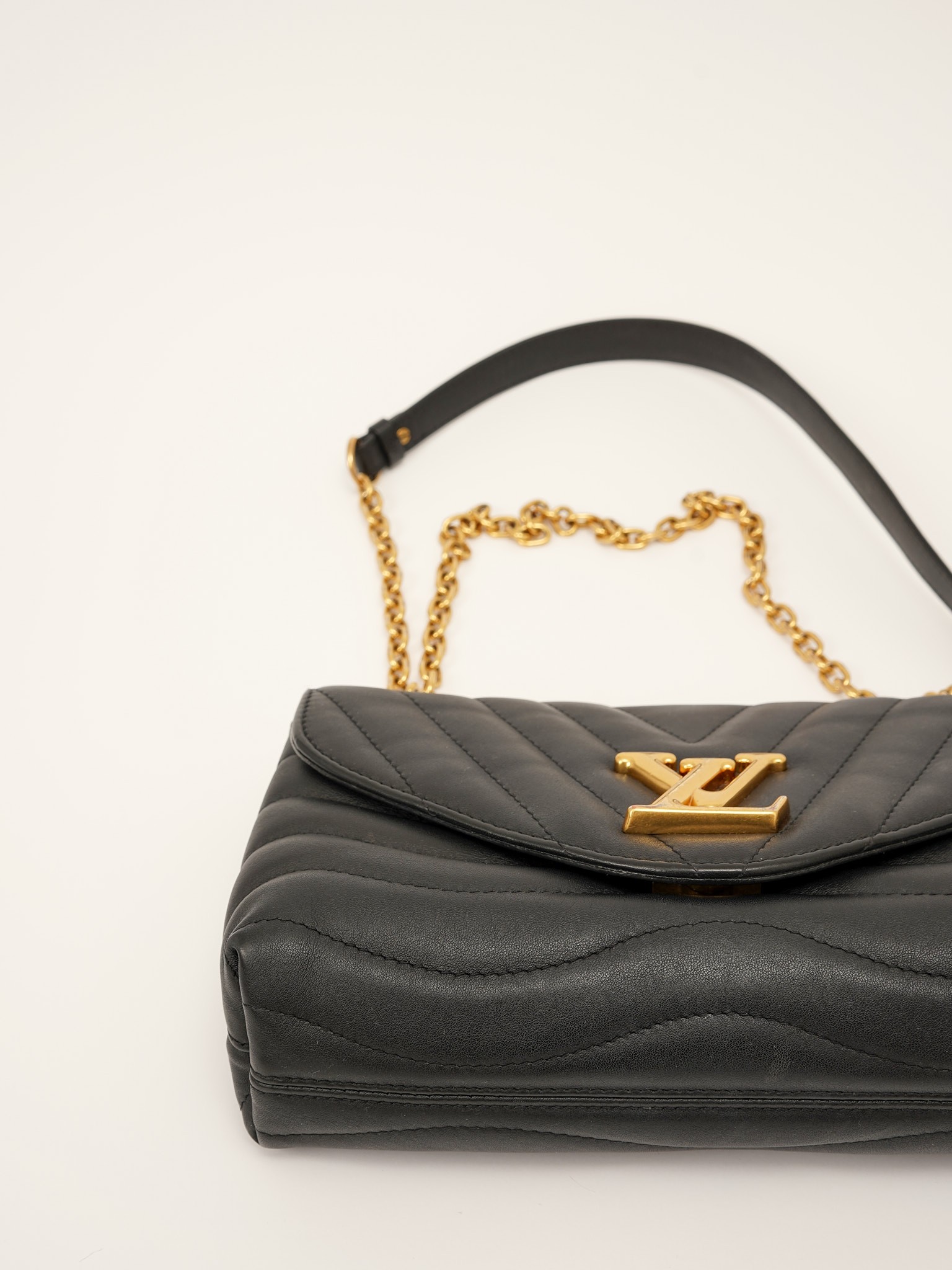 Louis Vuitton New Wave 8