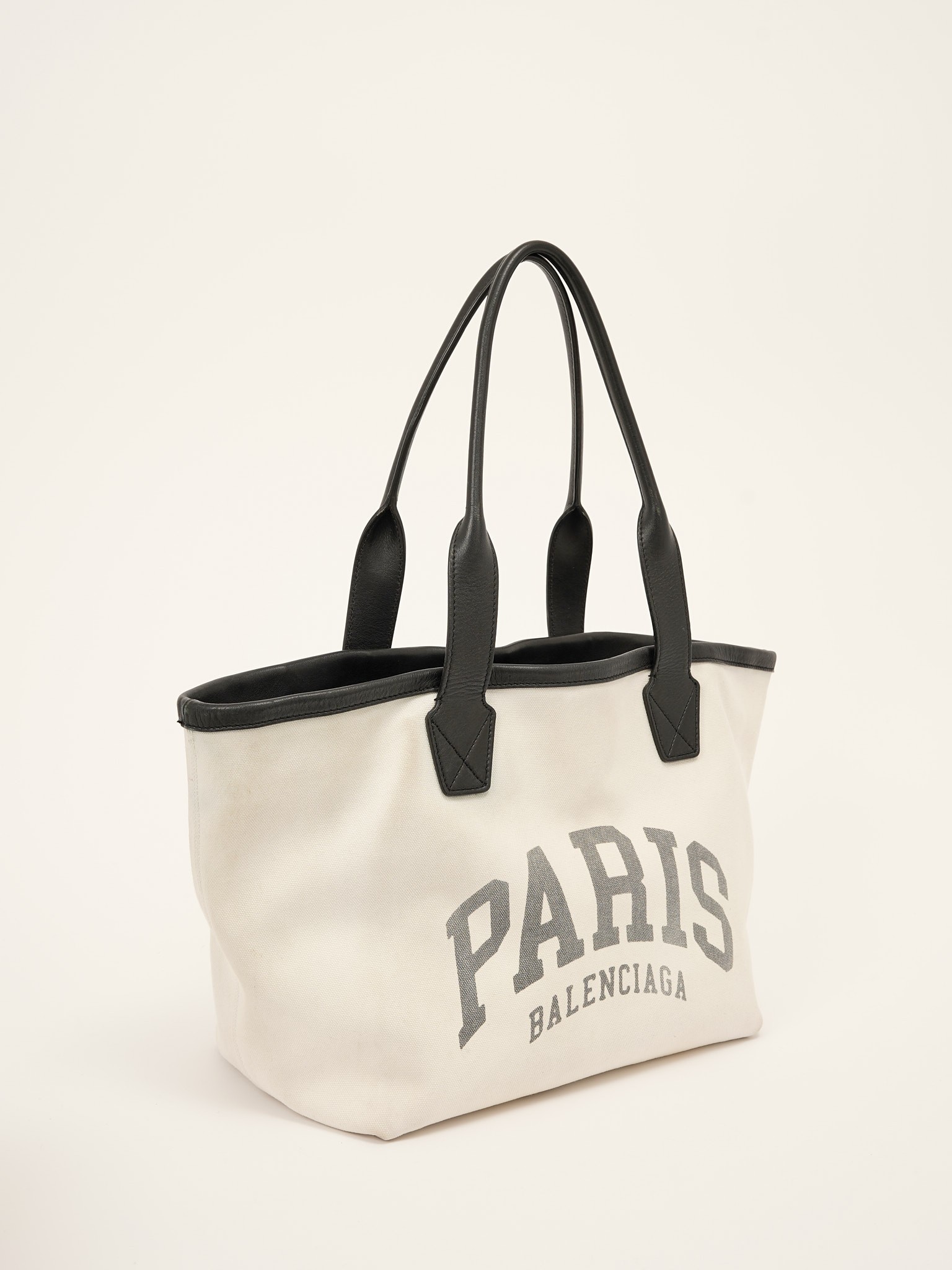 Balenciaga Cities Paris 2