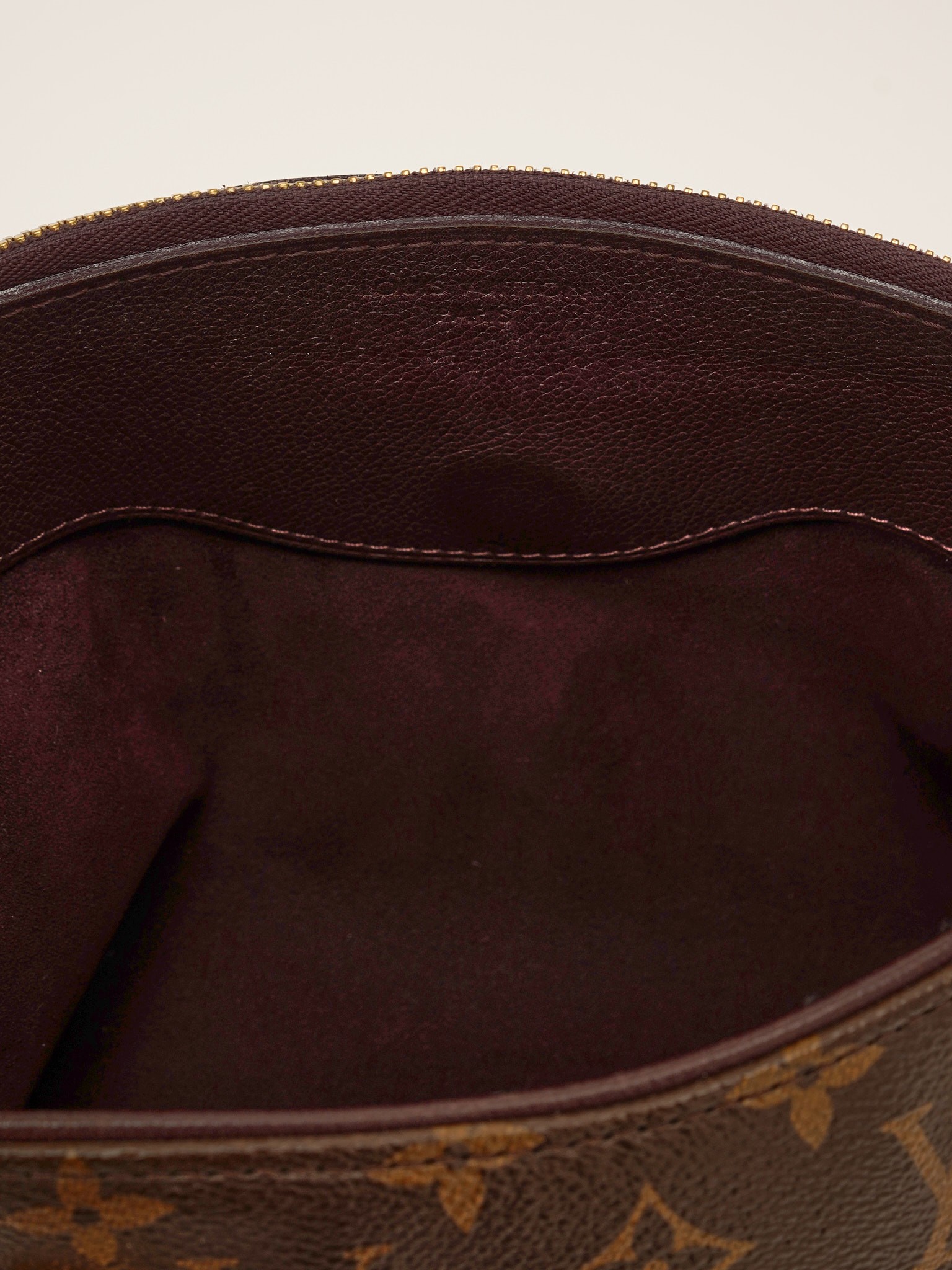 Louis Vuitton Pallas 10