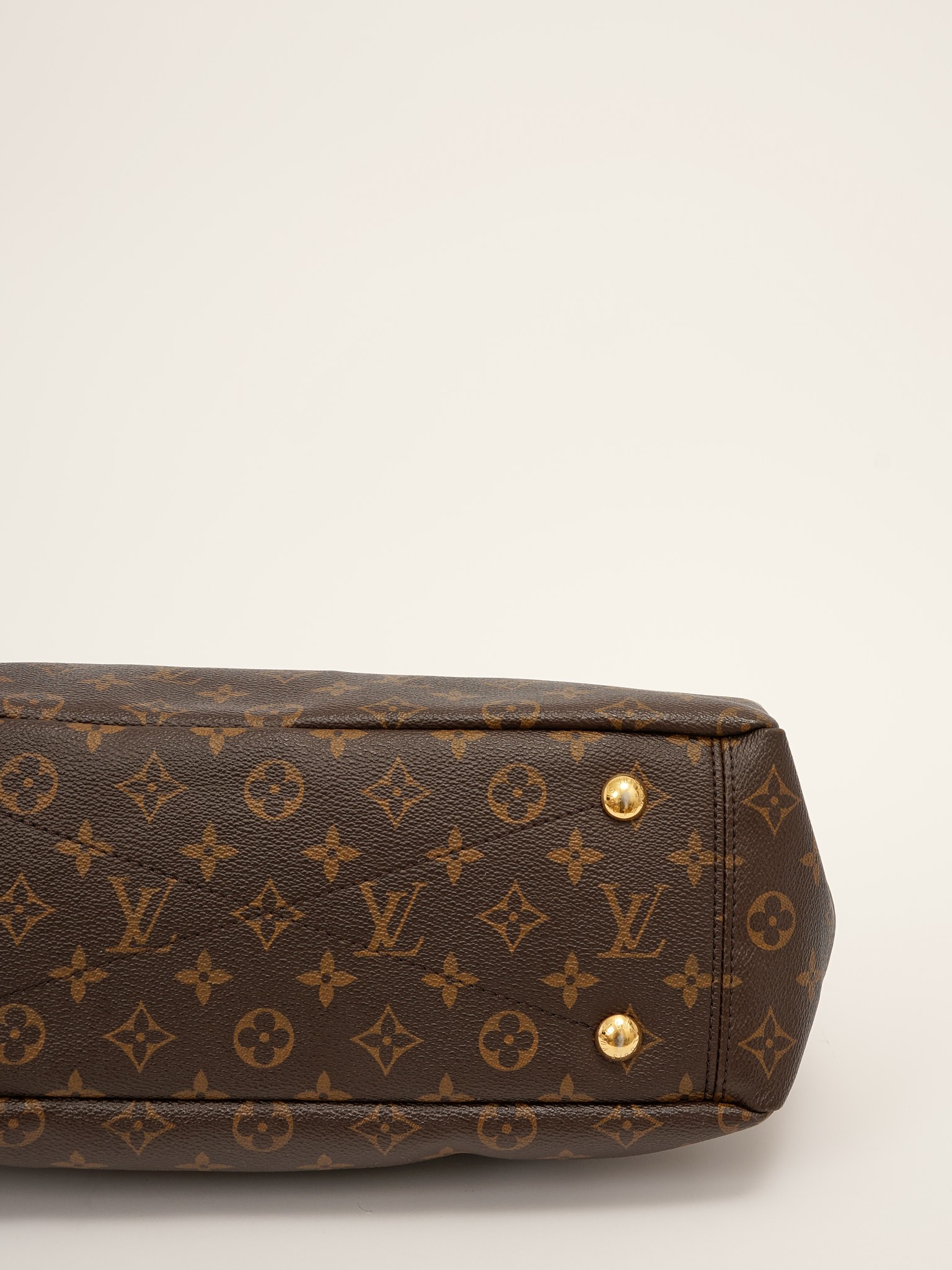 Louis Vuitton Pallas 9