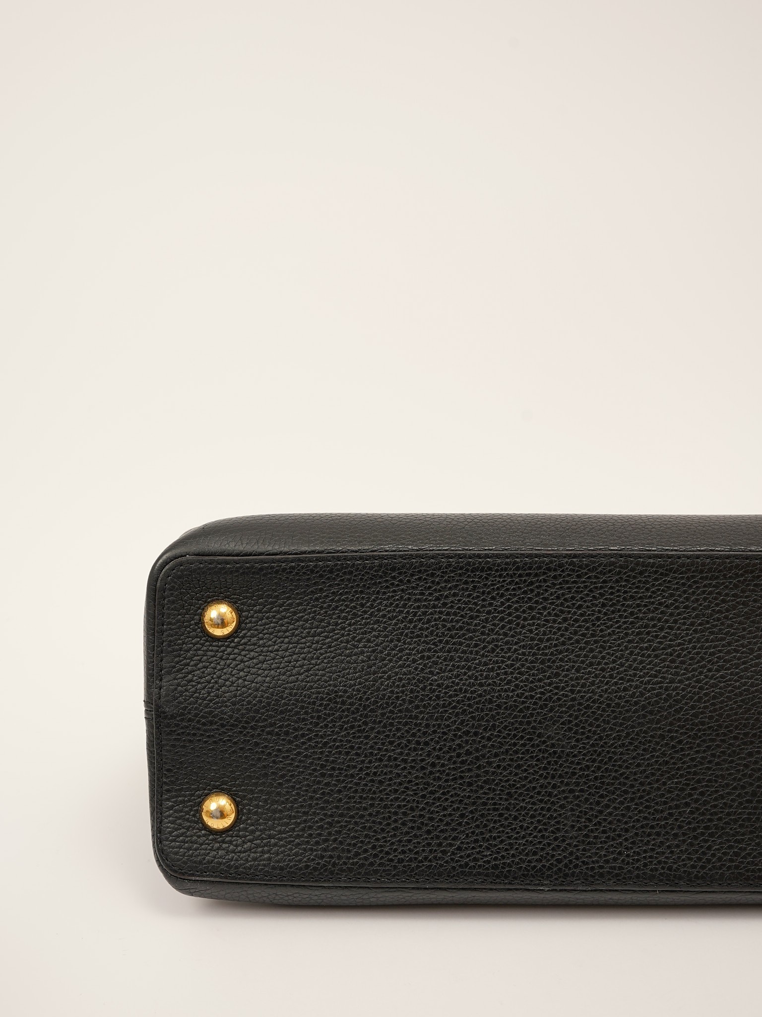Louis Vuitton Capucines 7