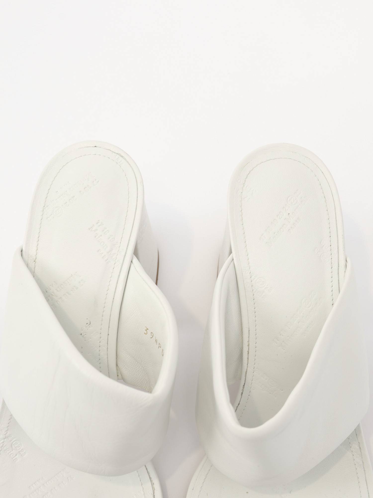 Maison Margiela Shoes 39 7