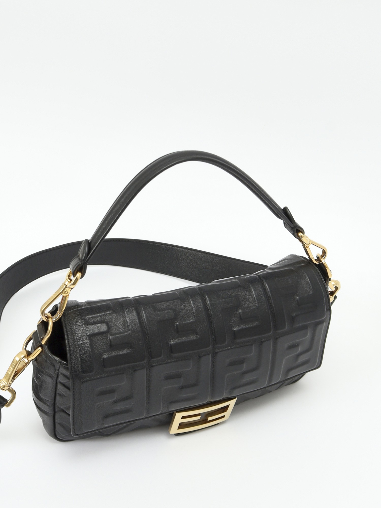 Fendi Baguette 4