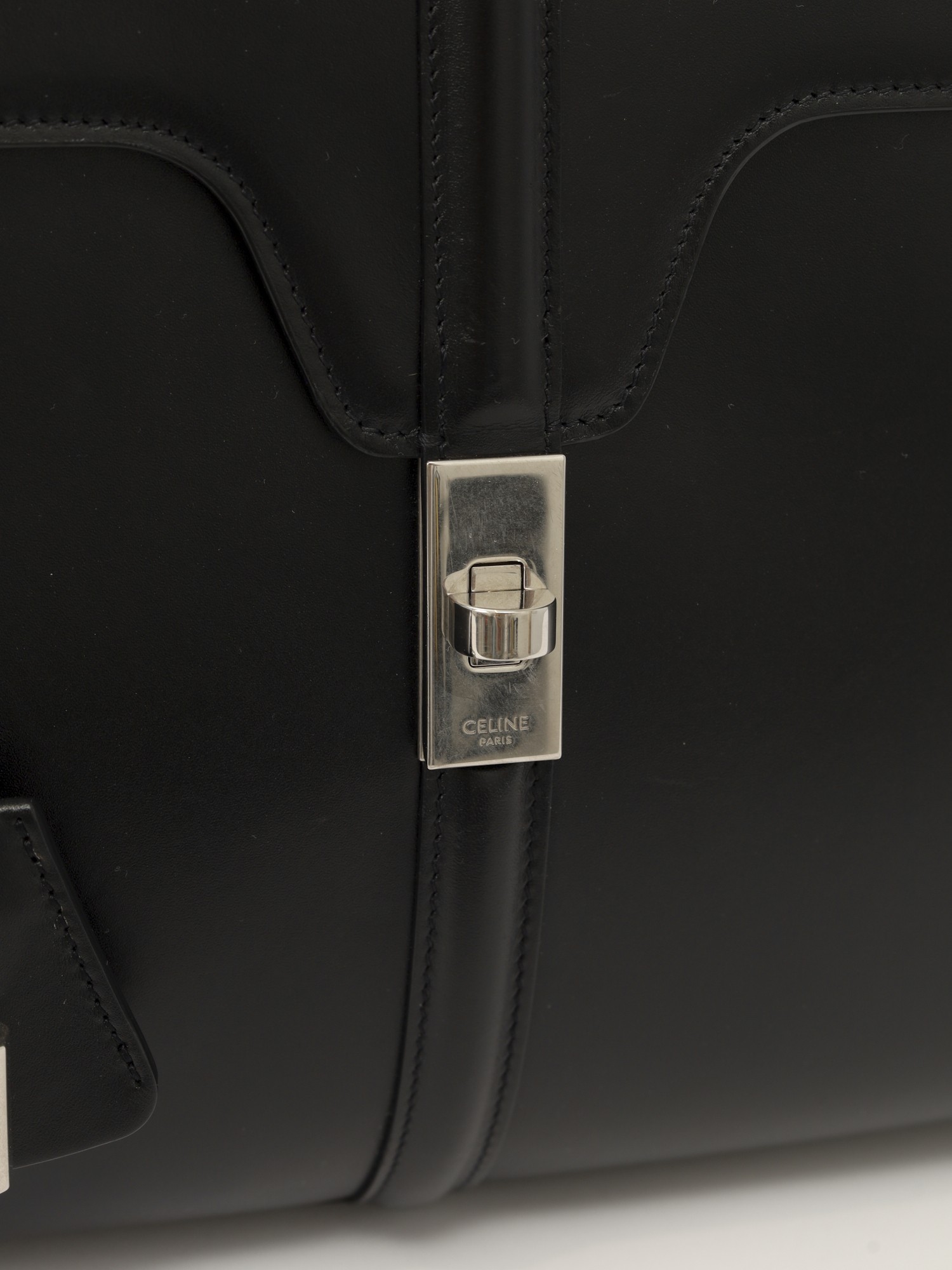 Celine 16 5