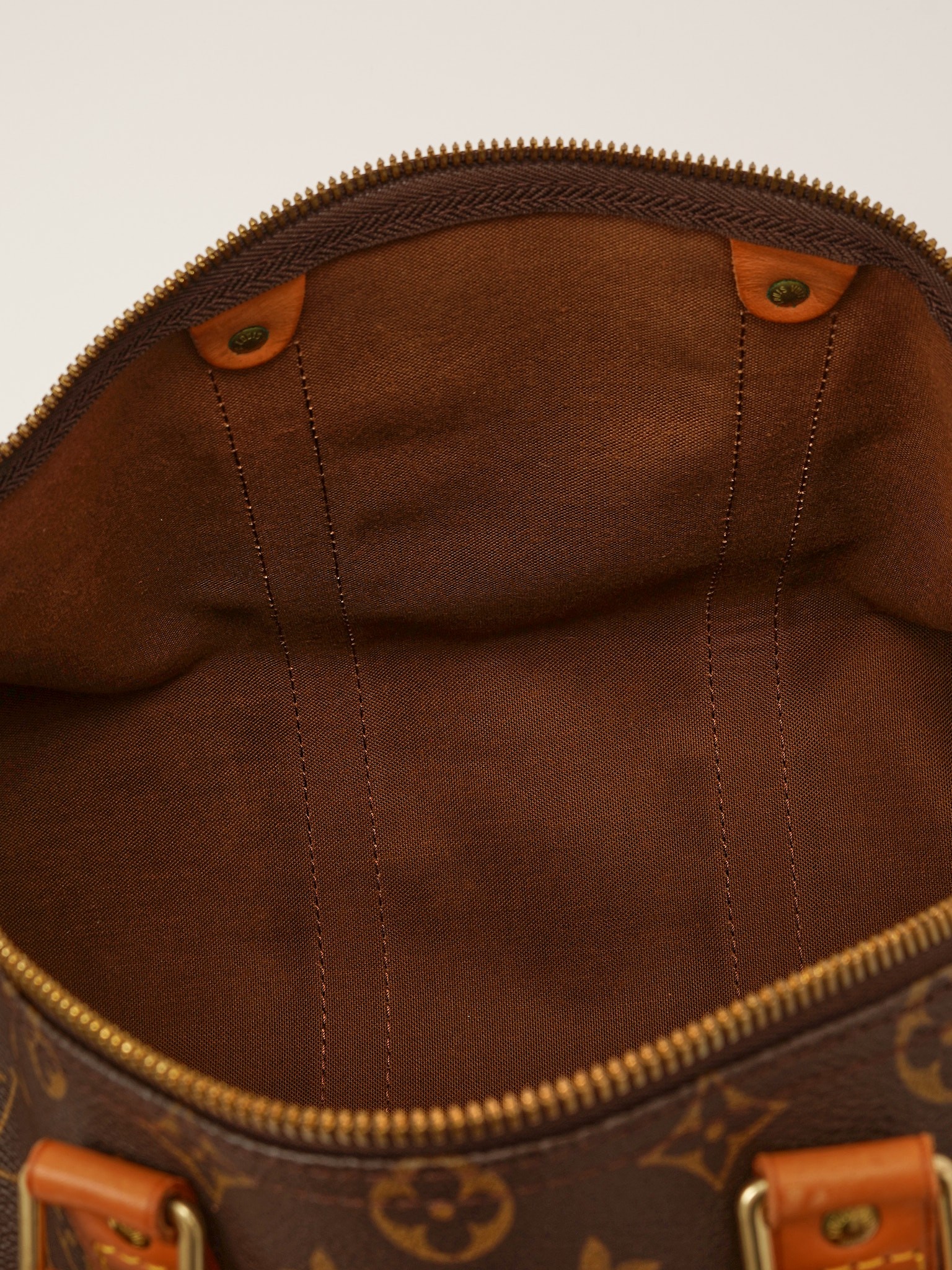 Louis Vuitton Keepall 10