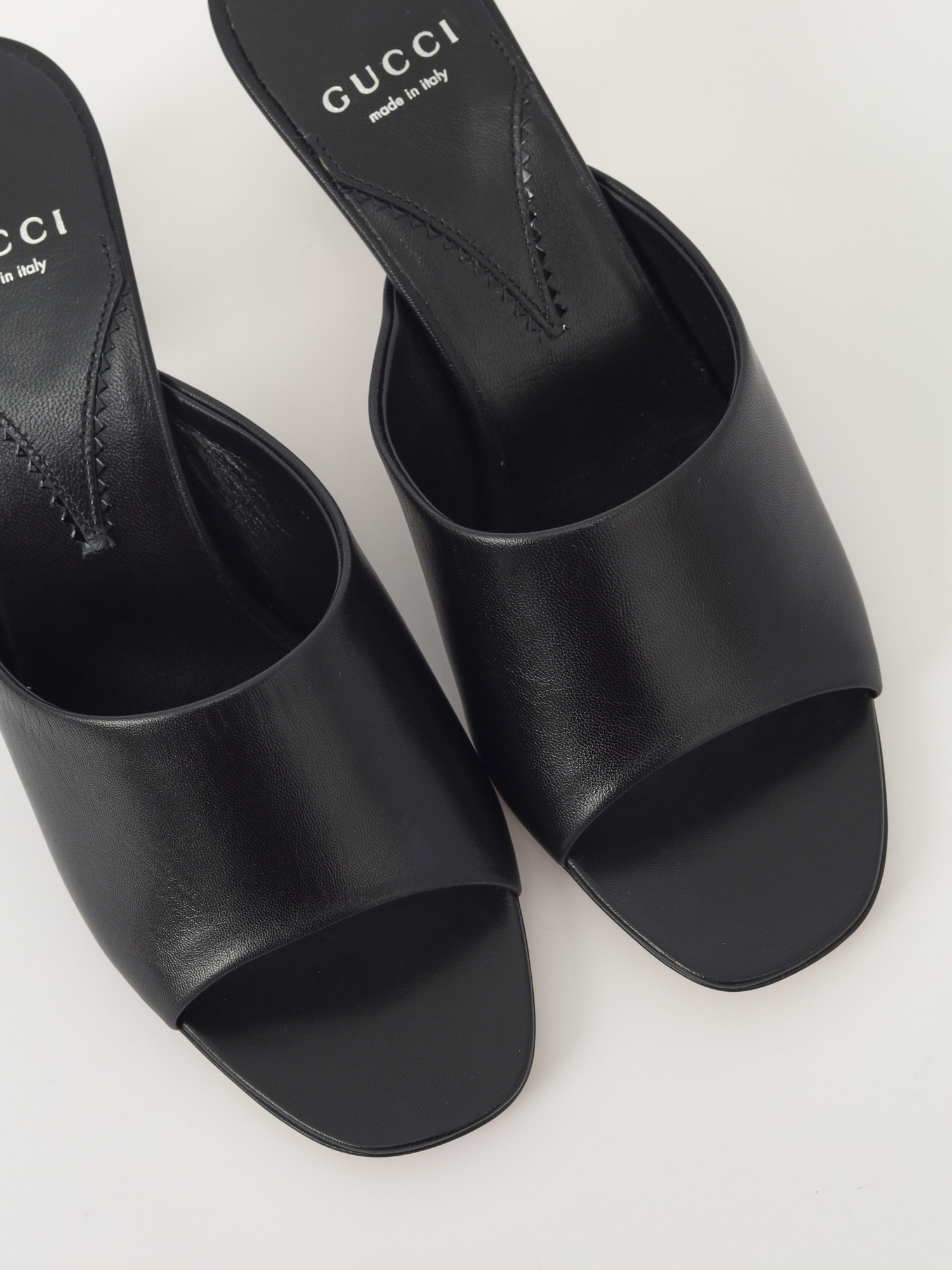 Gucci Shoes 37.5 6
