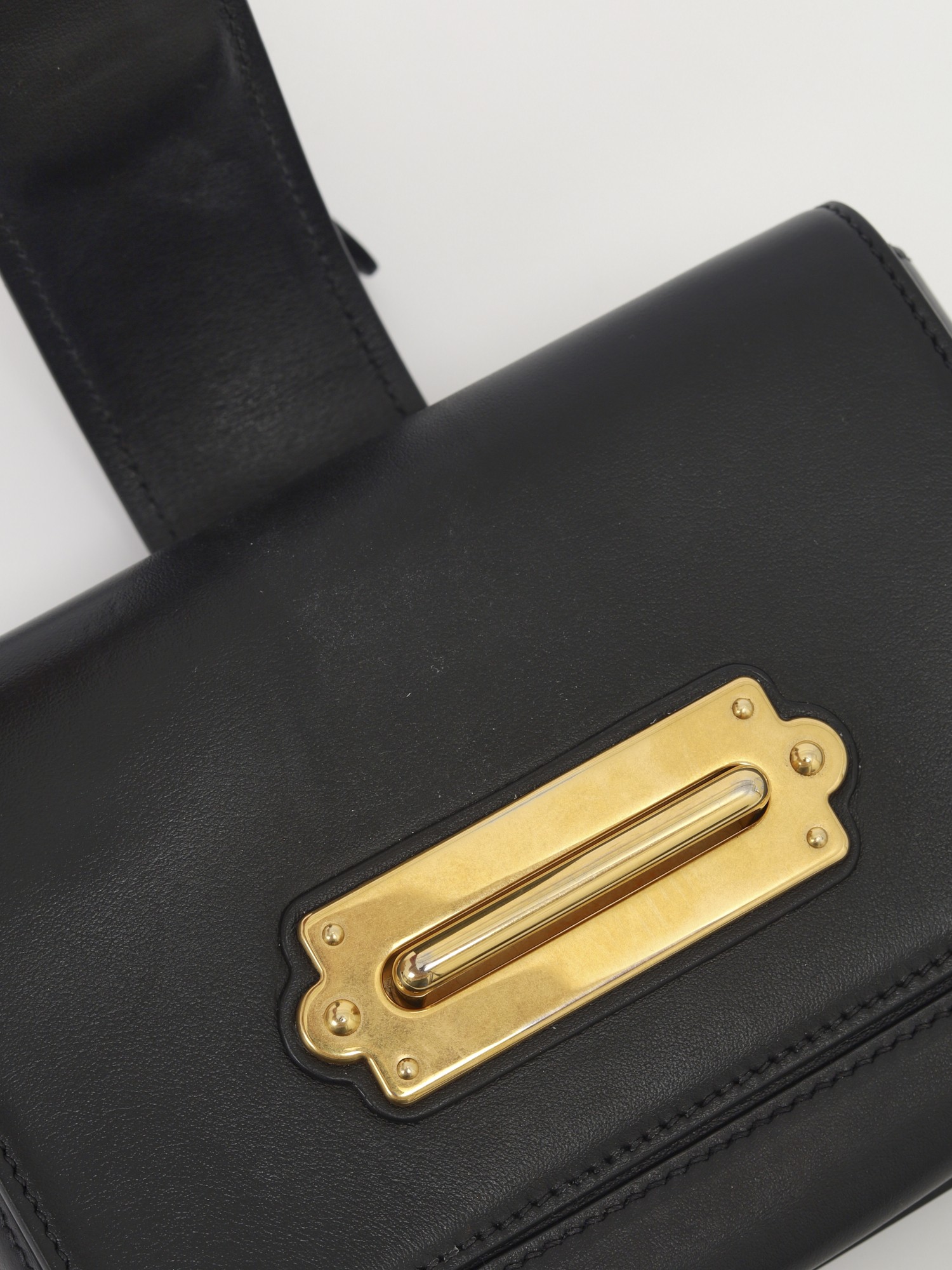 Prada Cahier 8