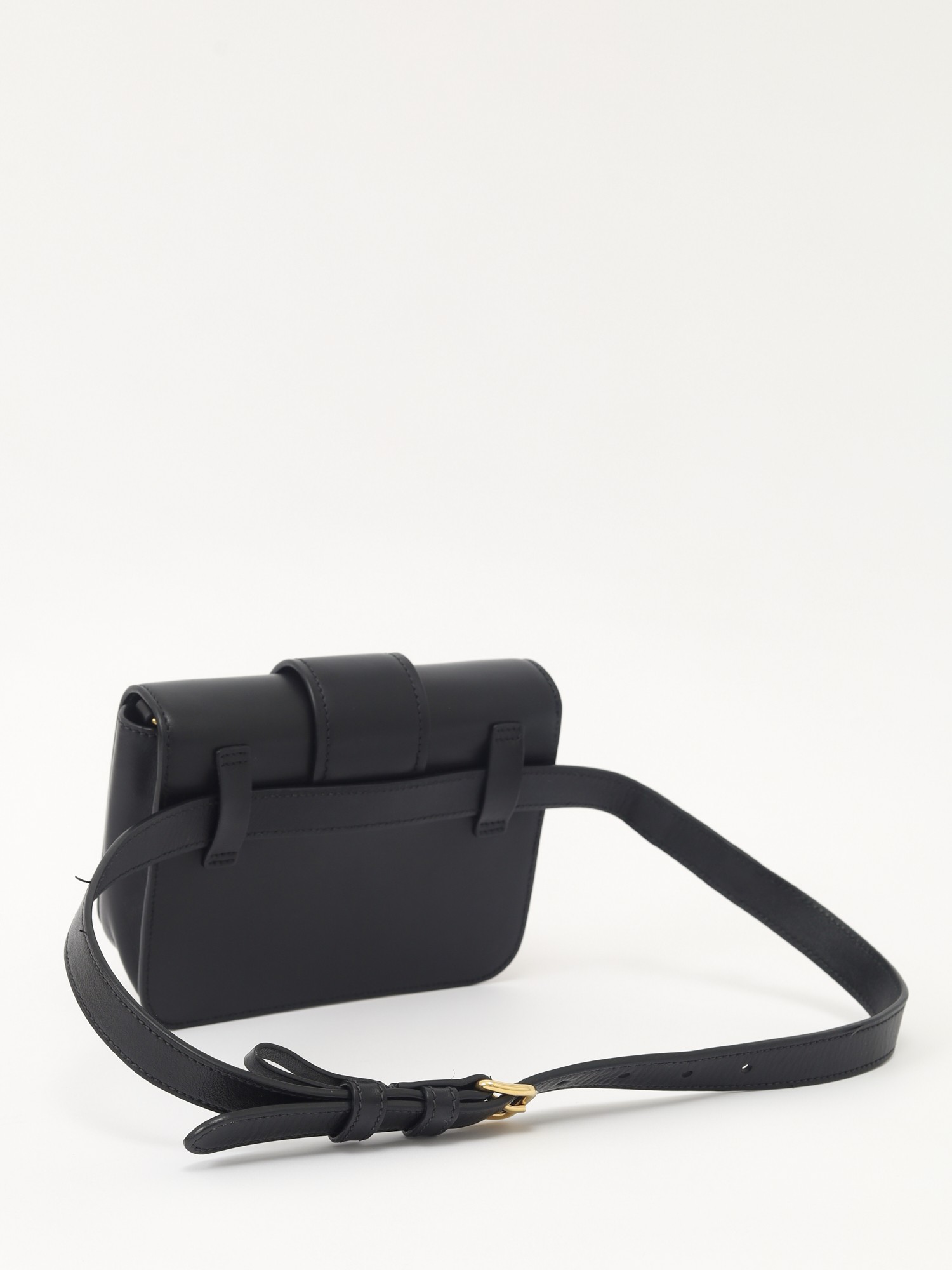 Prada Cahier 3