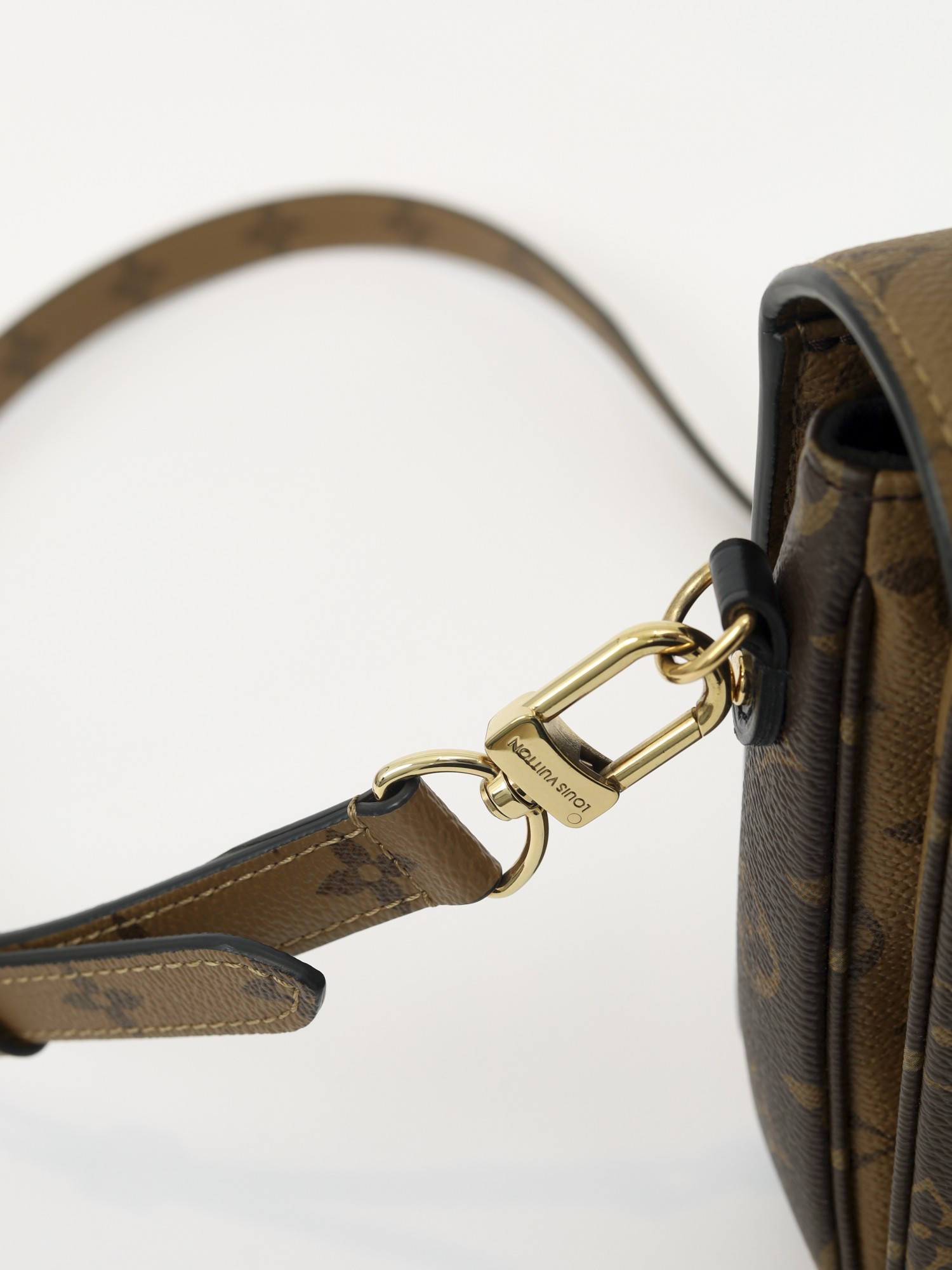 Louis Vuitton Pochette Metis 7
