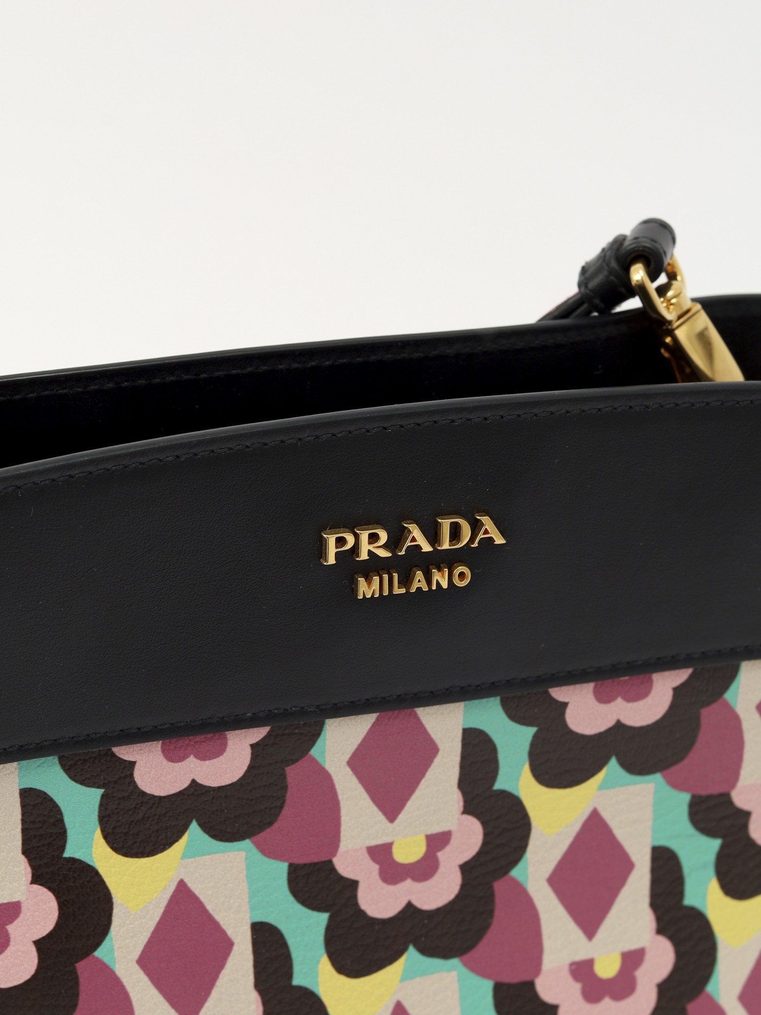 Prada Bibliotheque 5