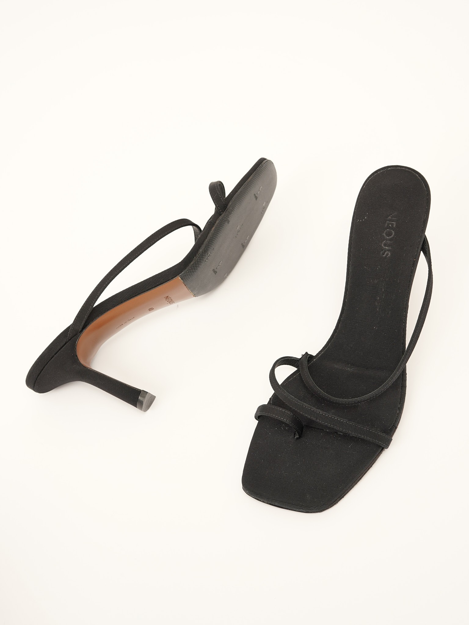 Neous Shoes 40 10