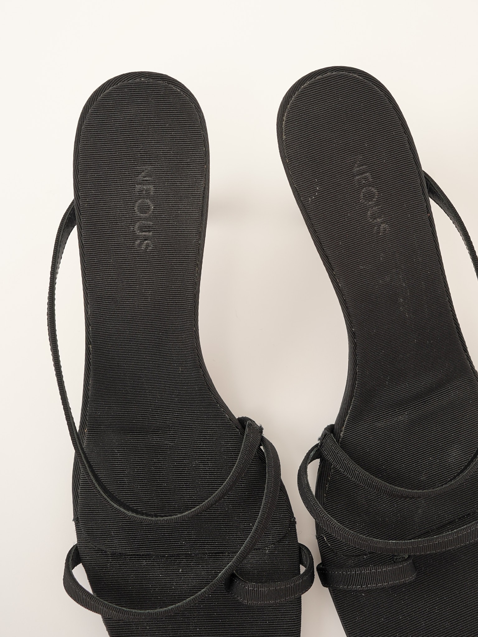 Neous Shoes 40 7