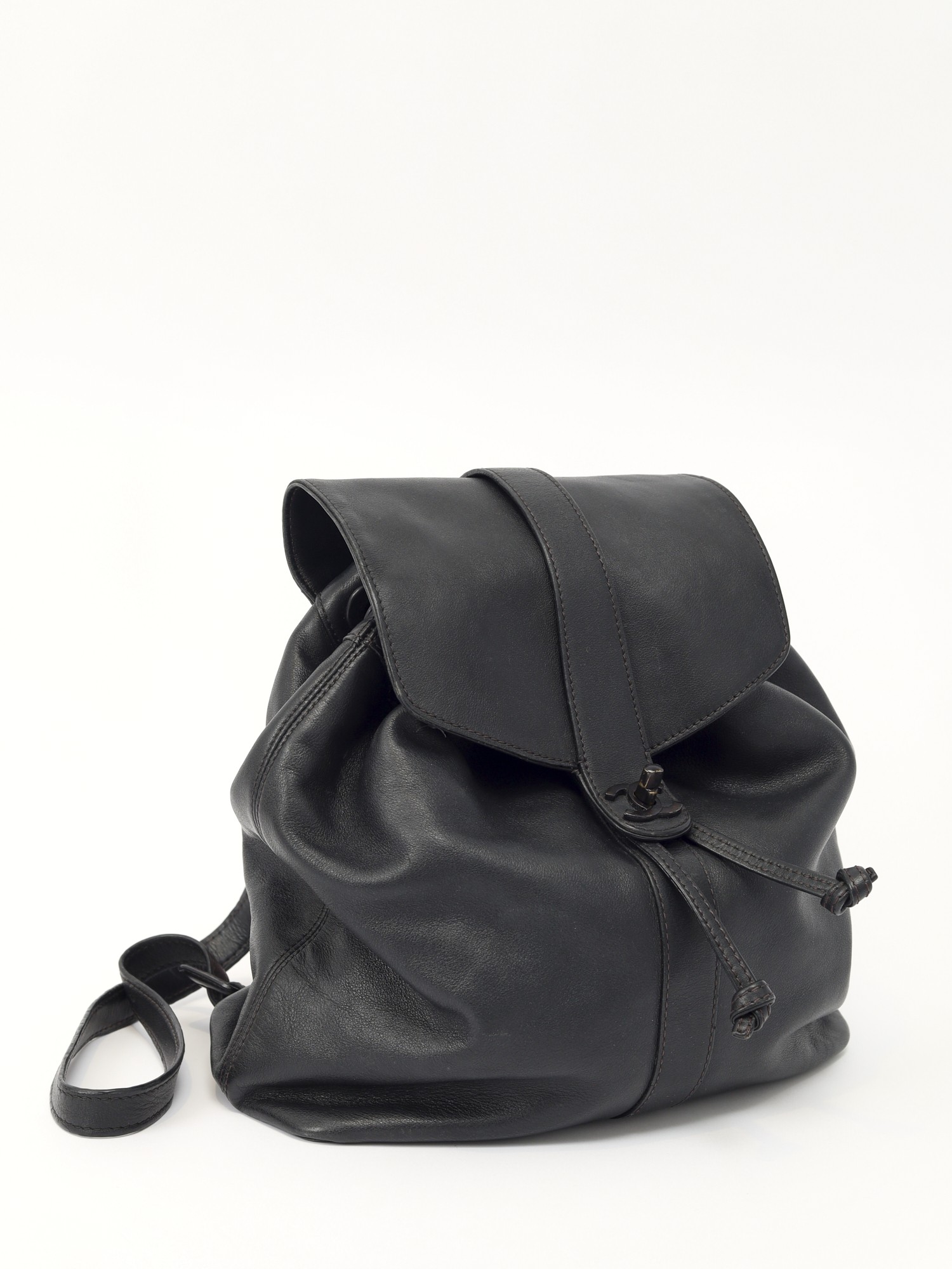 Chanel So Black 2