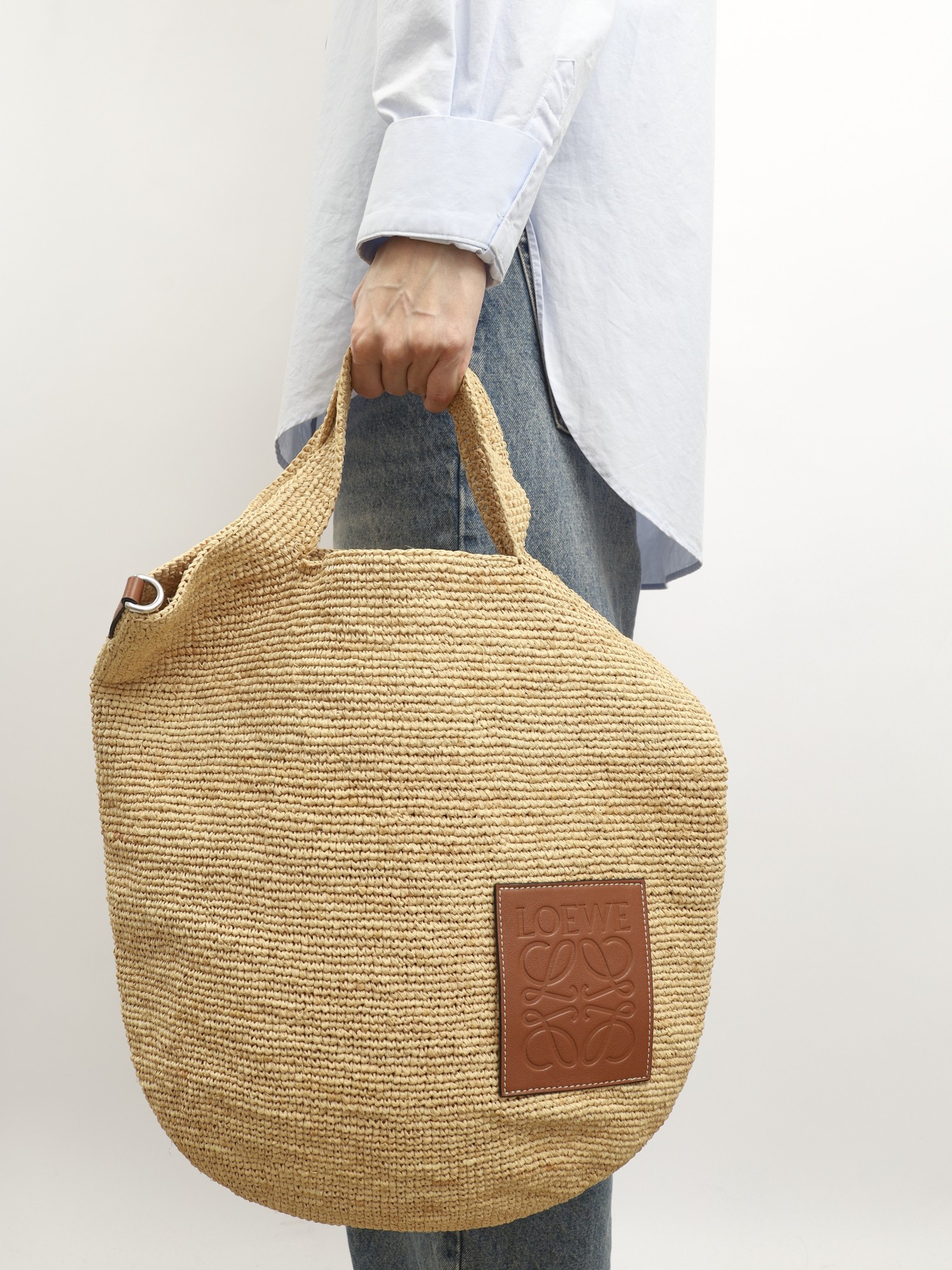 Loewe Slit 1
